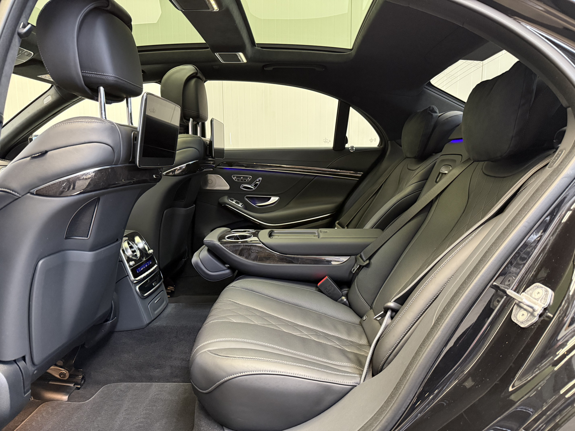 Foto van Mercedes-Benz S 500