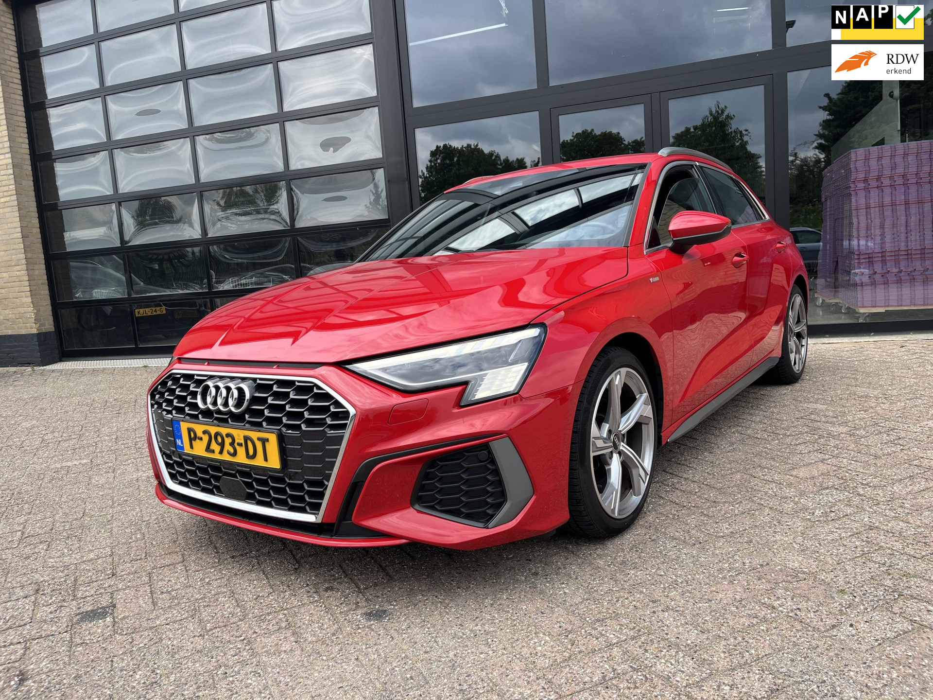 Audi A3 Sportback 30 TFSI S-Line 2022 - voorkant