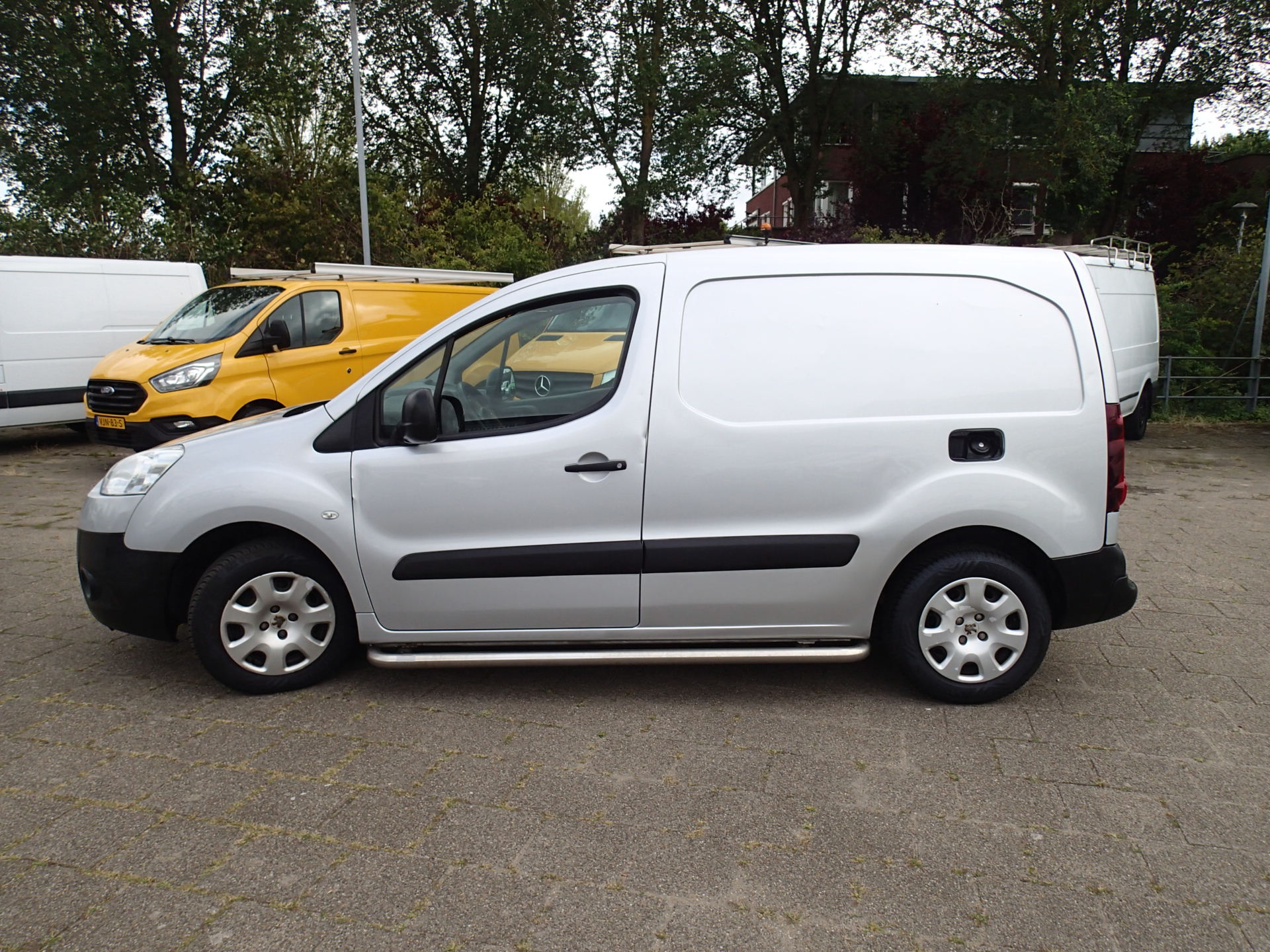 Foto van Peugeot Partner