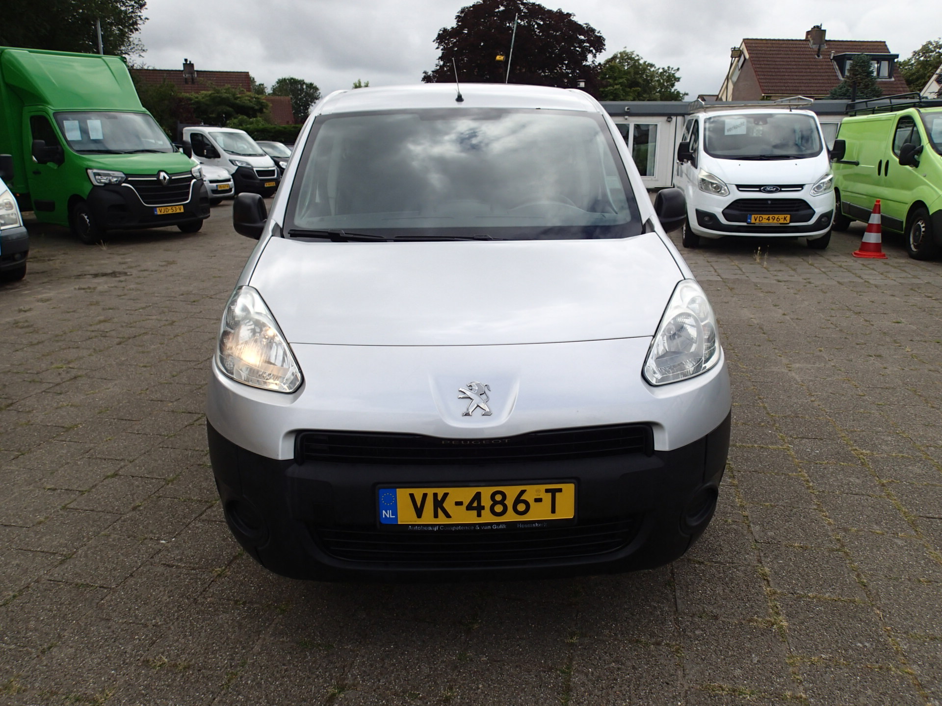 Foto van Peugeot Partner