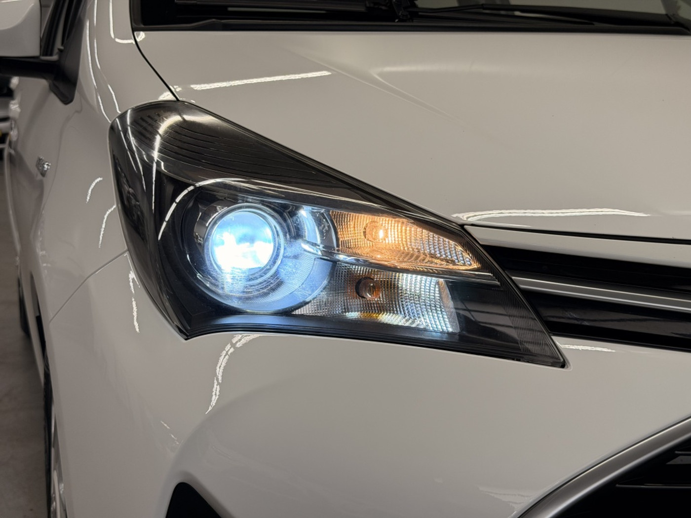Foto van Toyota Toyota Yaris Hybrid