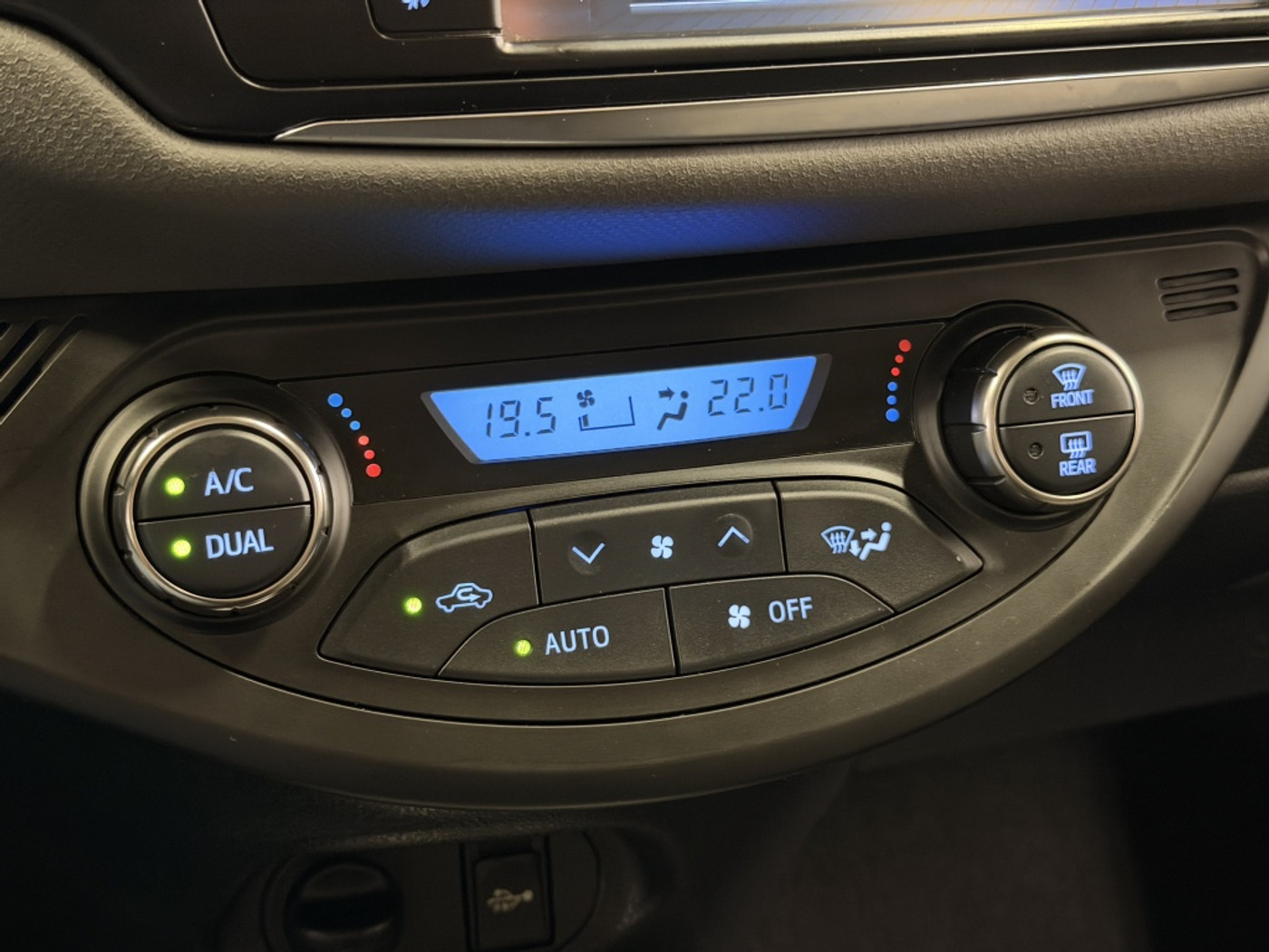 Foto van Toyota Toyota Yaris Hybrid
