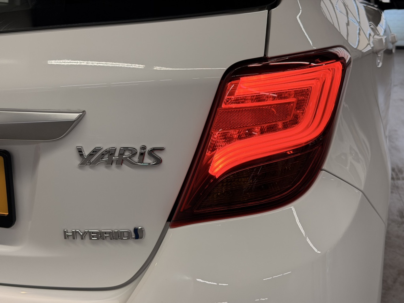Foto van Toyota Toyota Yaris Hybrid