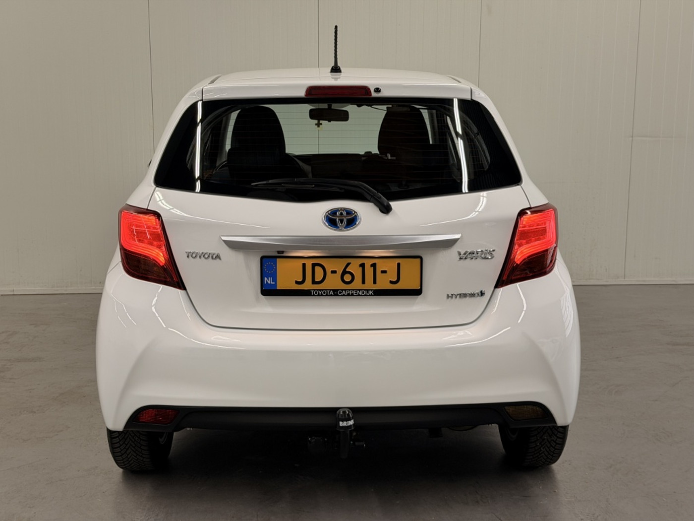Foto van Toyota Toyota Yaris Hybrid