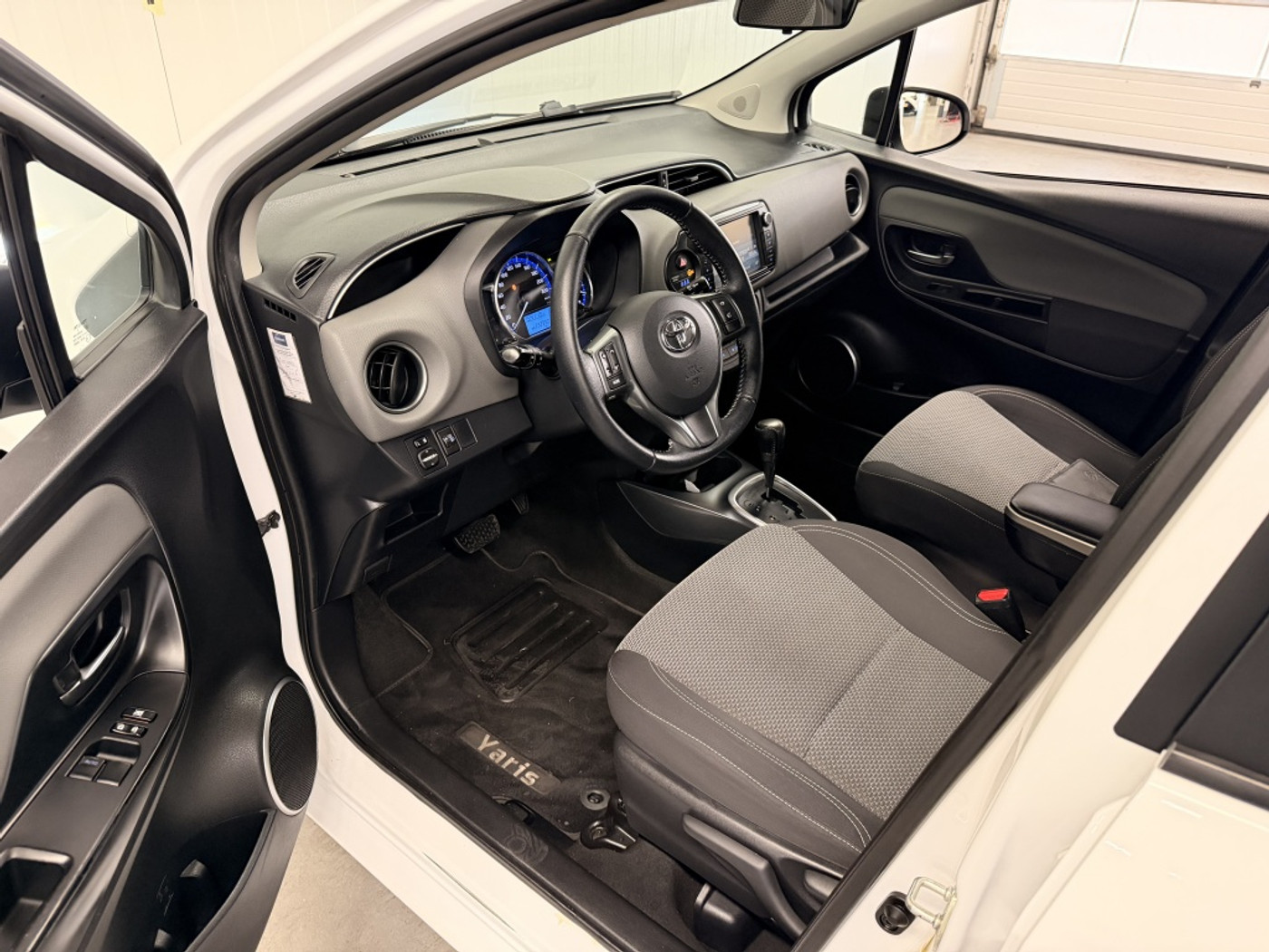 Foto van Toyota Toyota Yaris Hybrid
