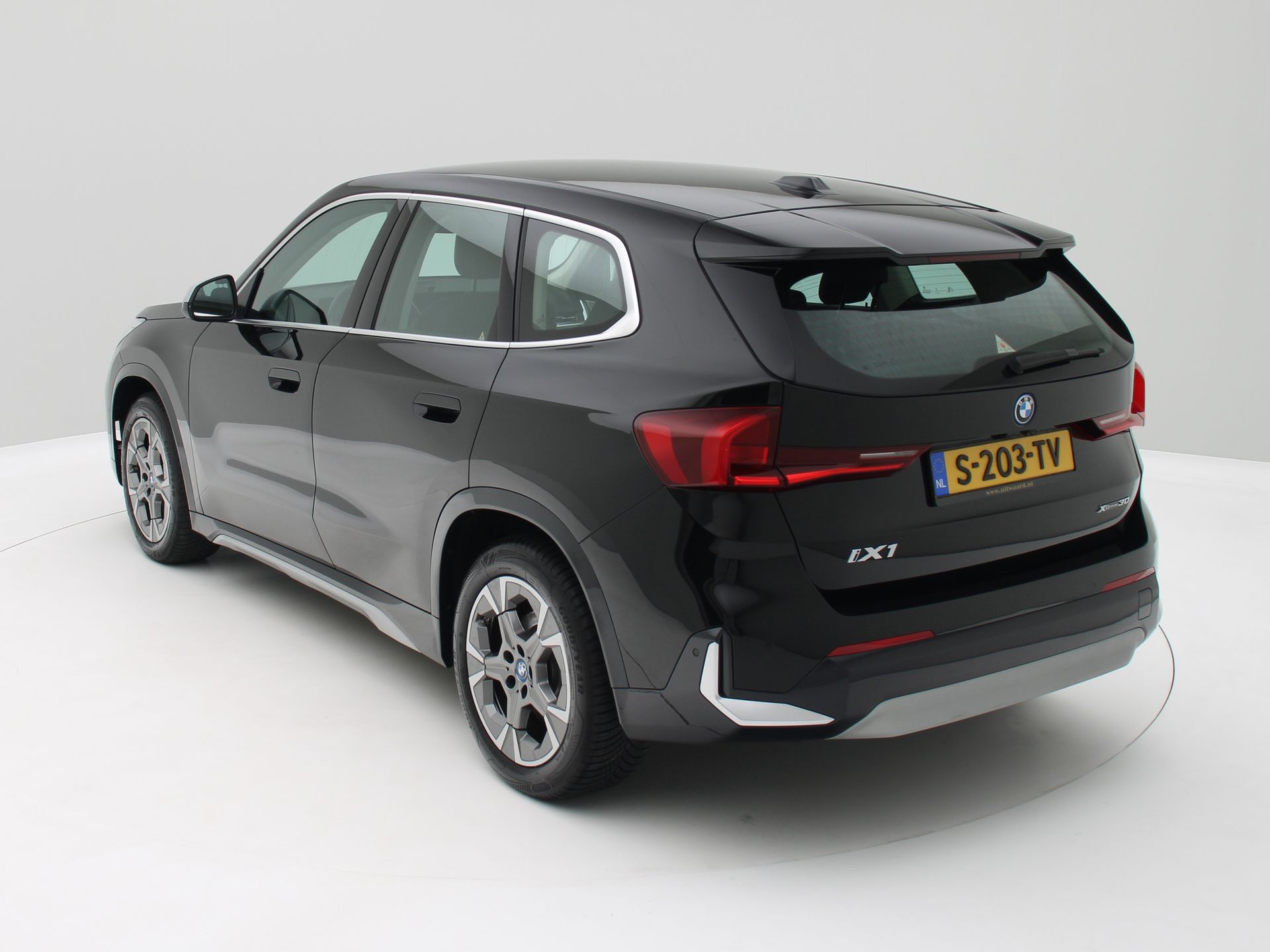 Foto van BMW Ix1 Xdrive30