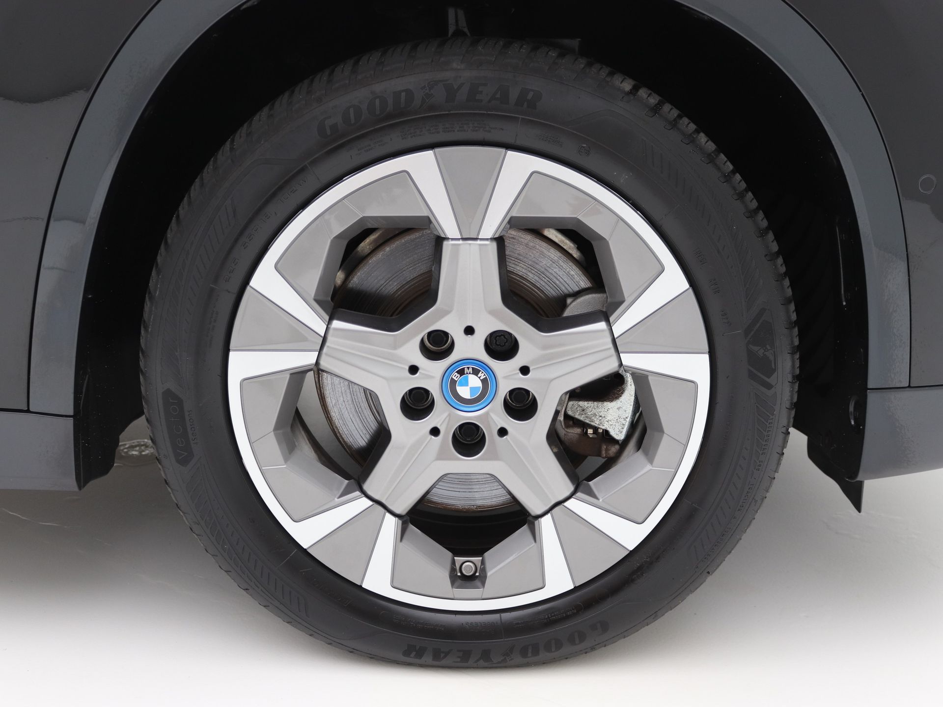 Foto van BMW Ix1 Xdrive30