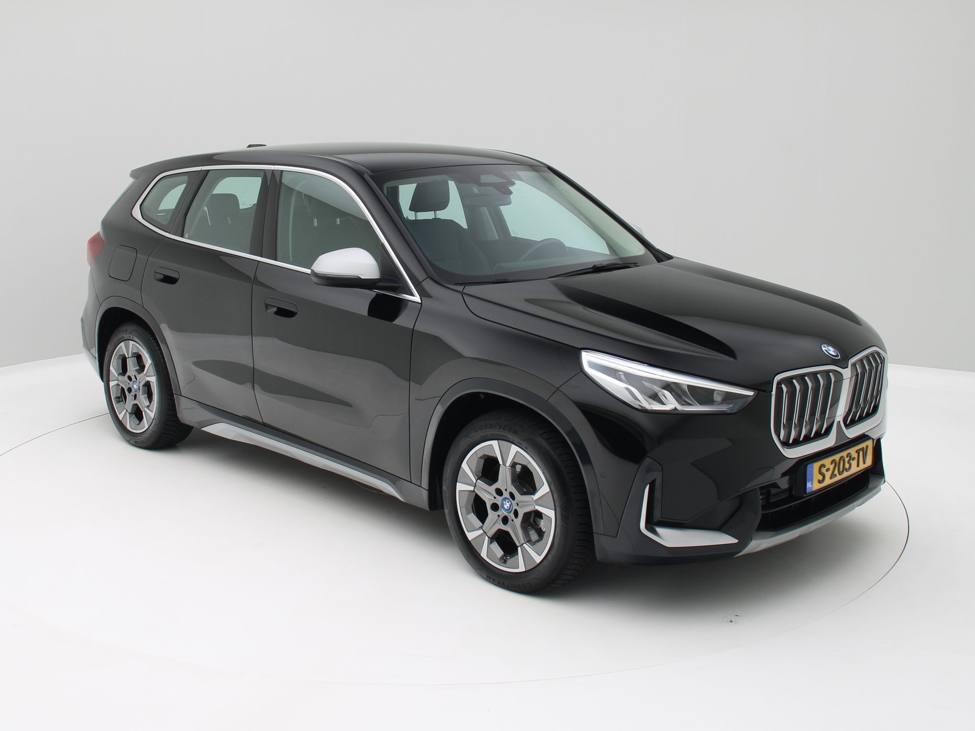 Foto van BMW Ix1 Xdrive30