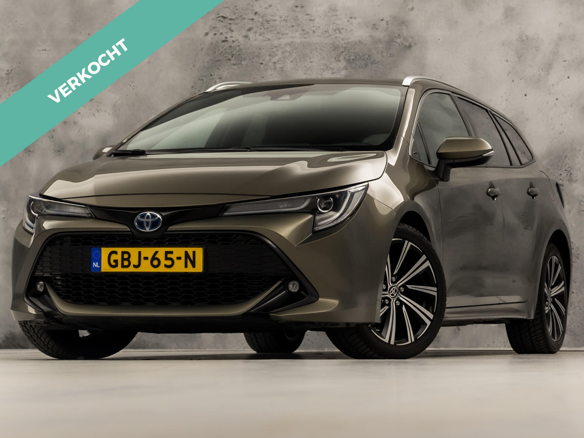 Toyota Toyota Corolla 1.8 Hybrid Dynamic 2022 - voorkant