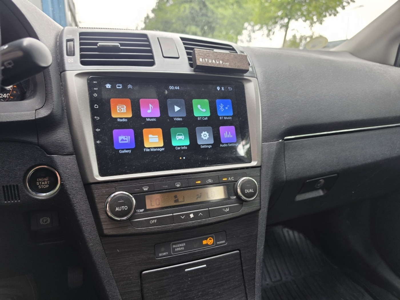 Foto van Toyota Toyota Avensis
