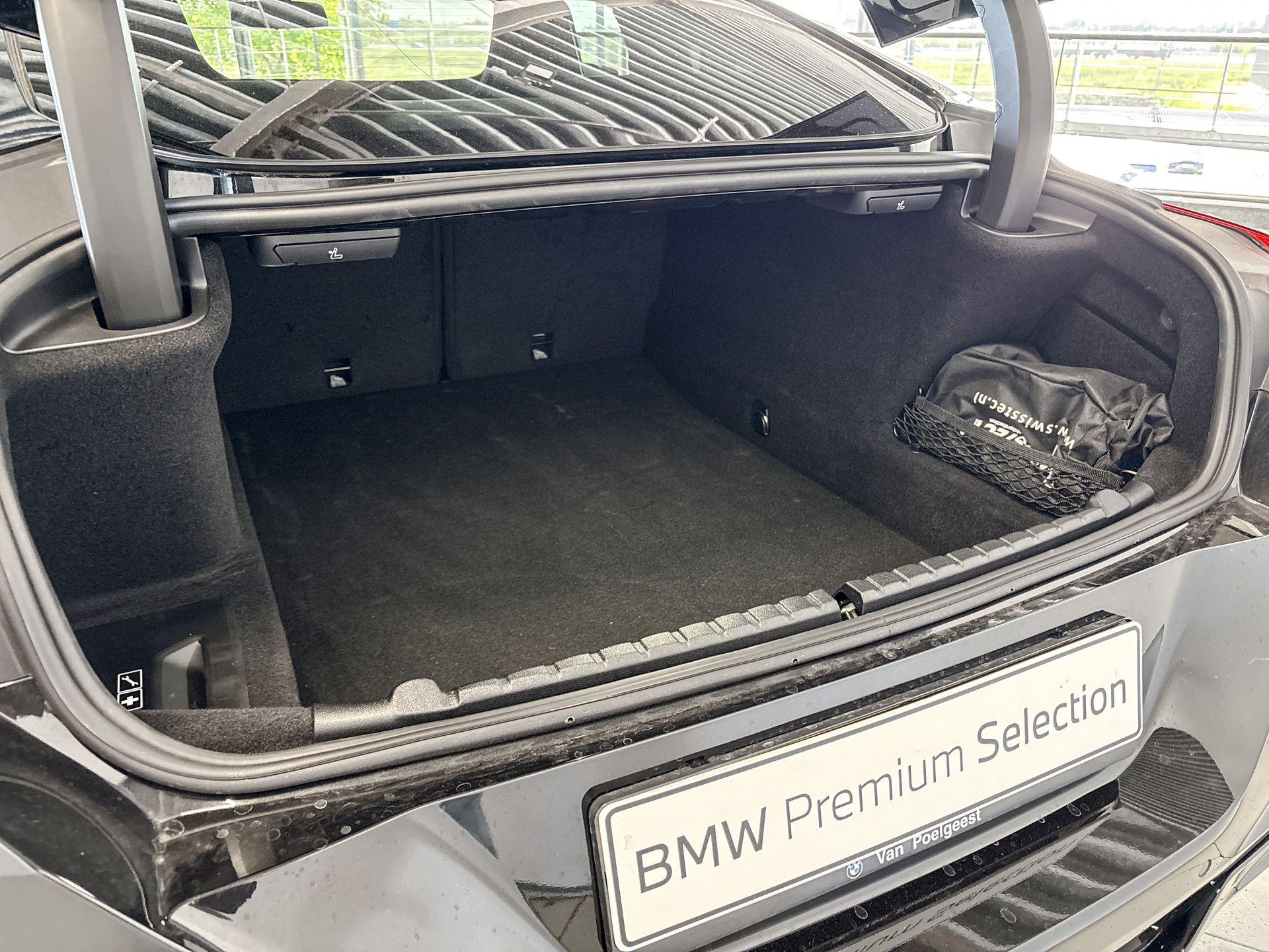 Foto van BMW M8 Competition