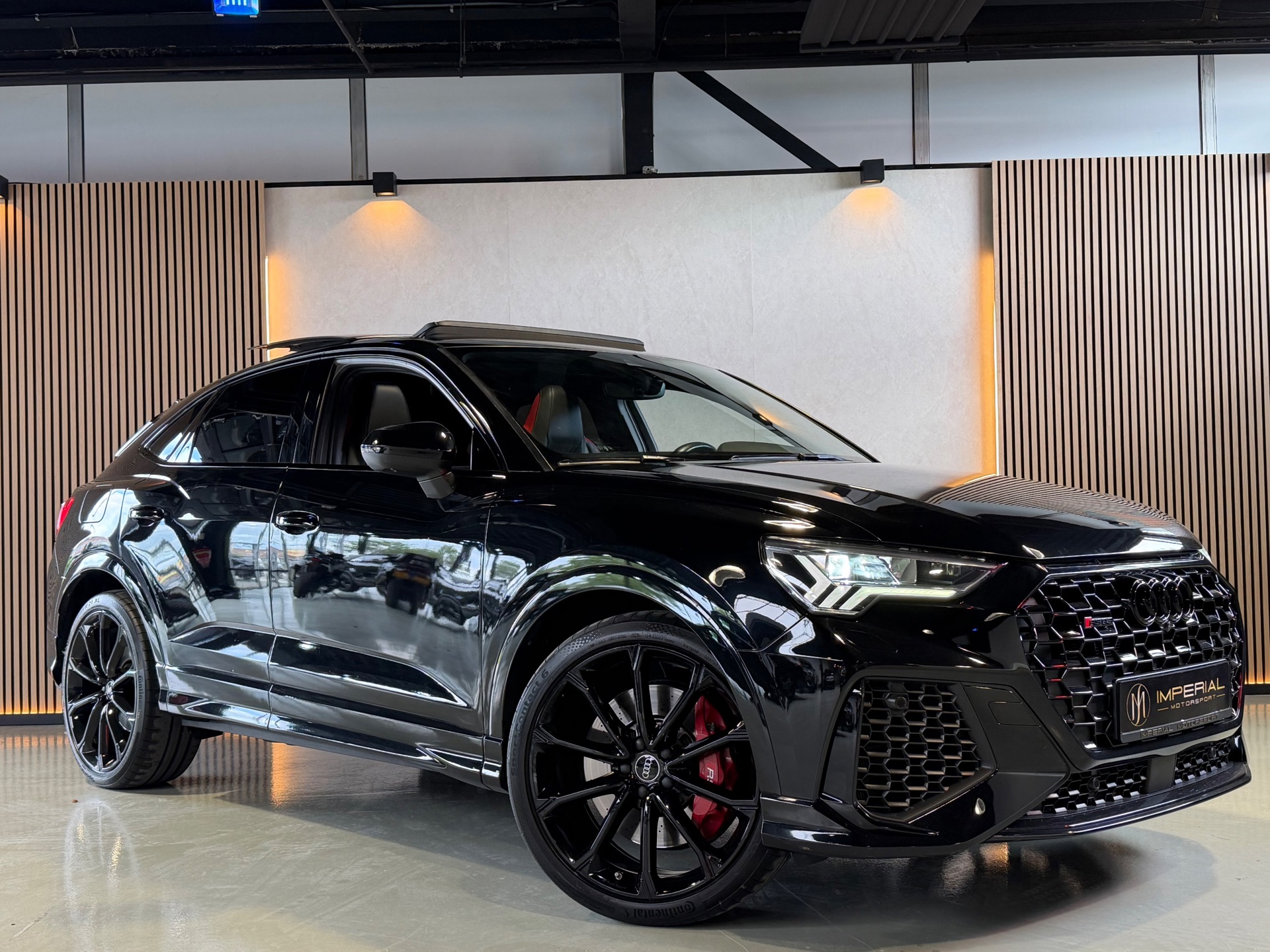 Foto van Audi RS Q3 Sportback