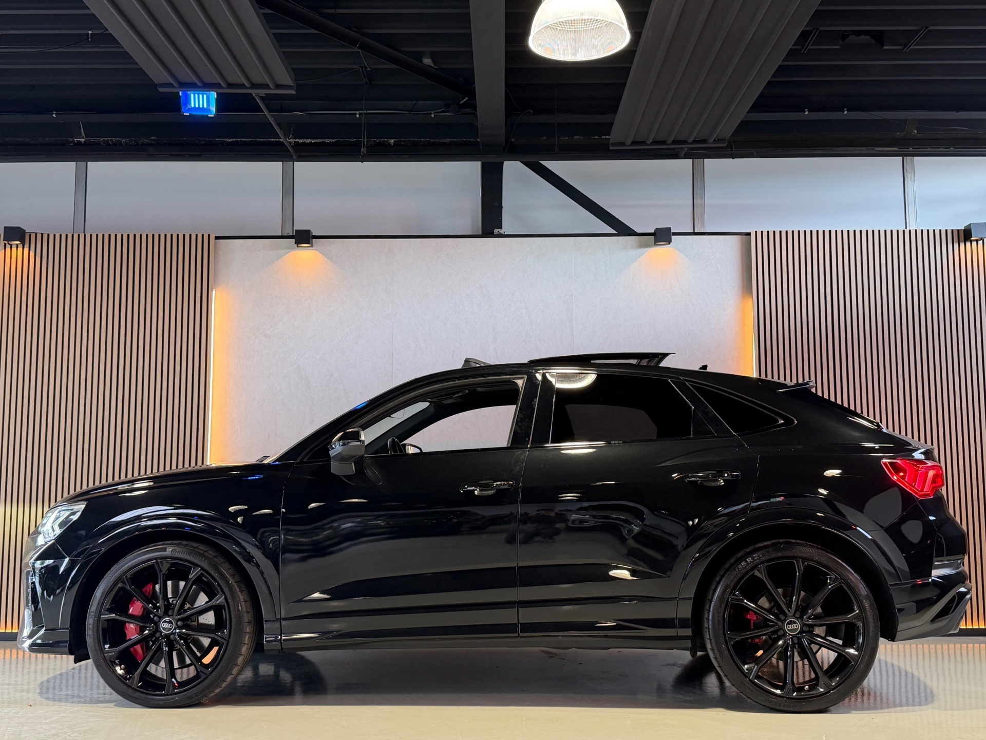 Foto van Audi RS Q3 Sportback