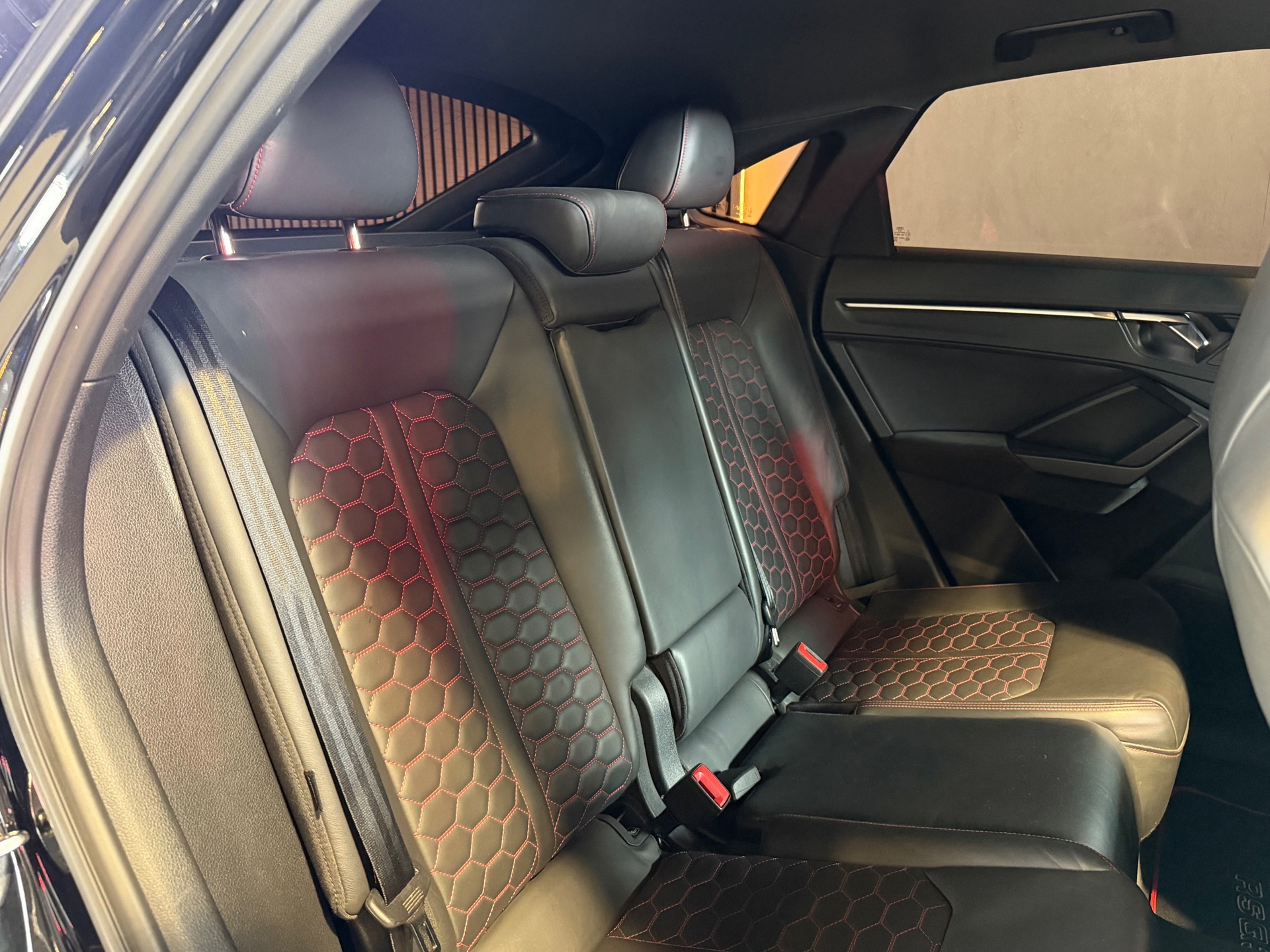 Foto van Audi RS Q3 Sportback
