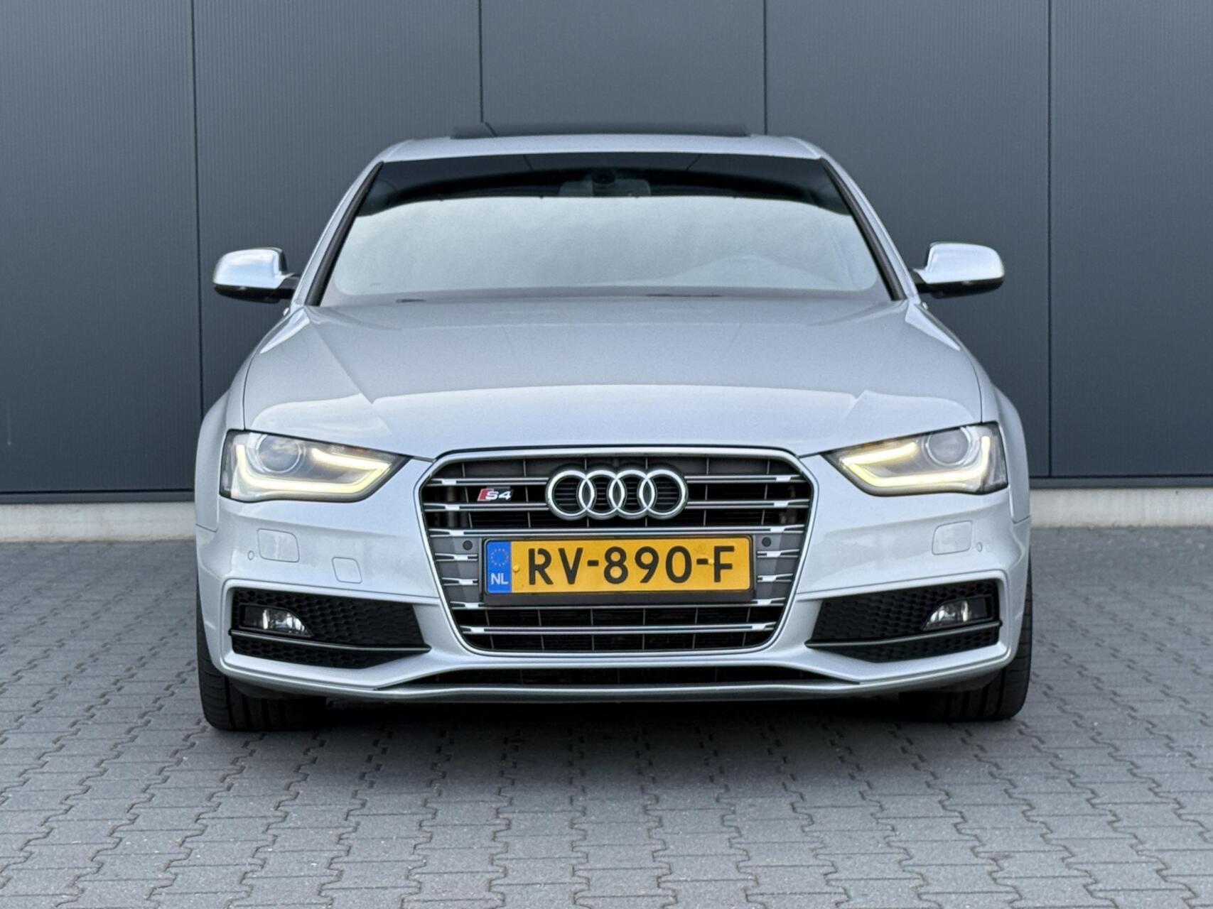 Foto van Audi Audi S4