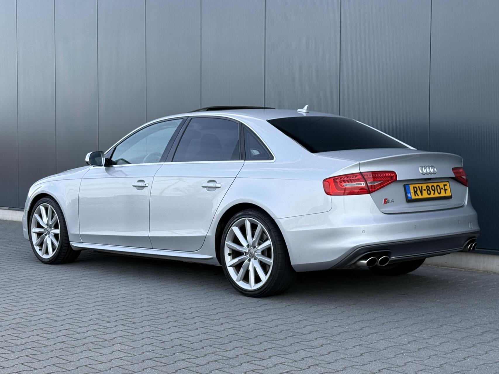Foto van Audi Audi S4