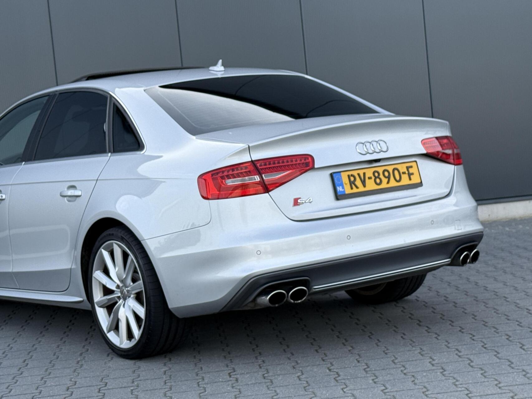 Foto van Audi Audi S4