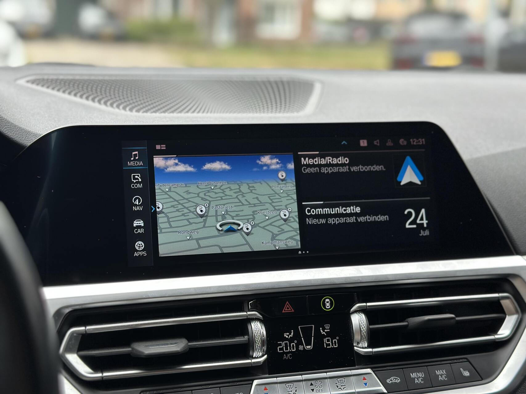 Foto van BMW 330e