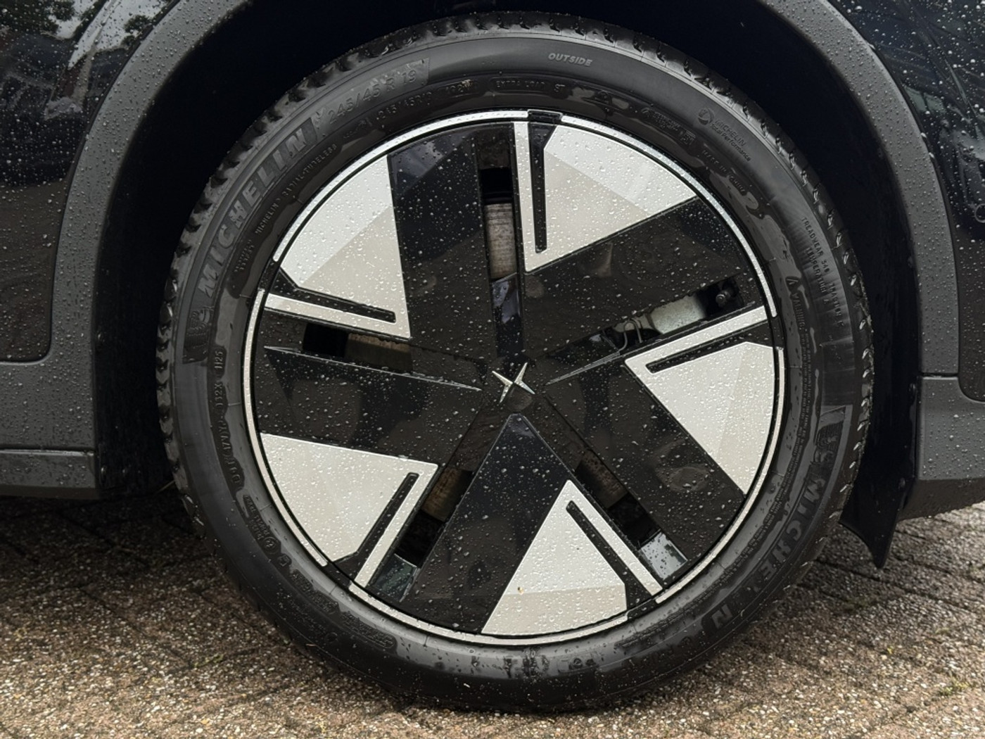 Foto van Polestar Polestar 2