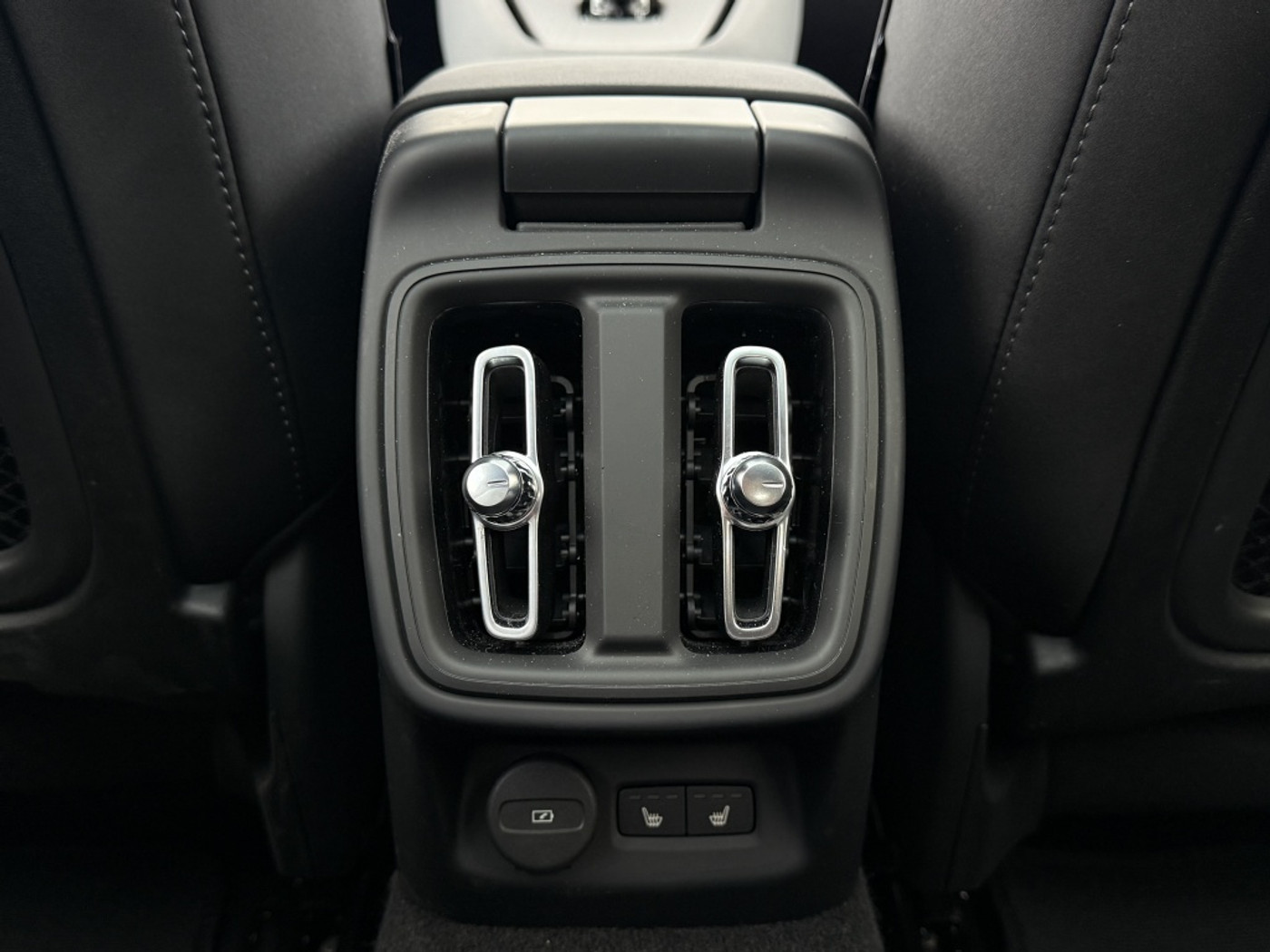 Foto van Polestar Polestar 2