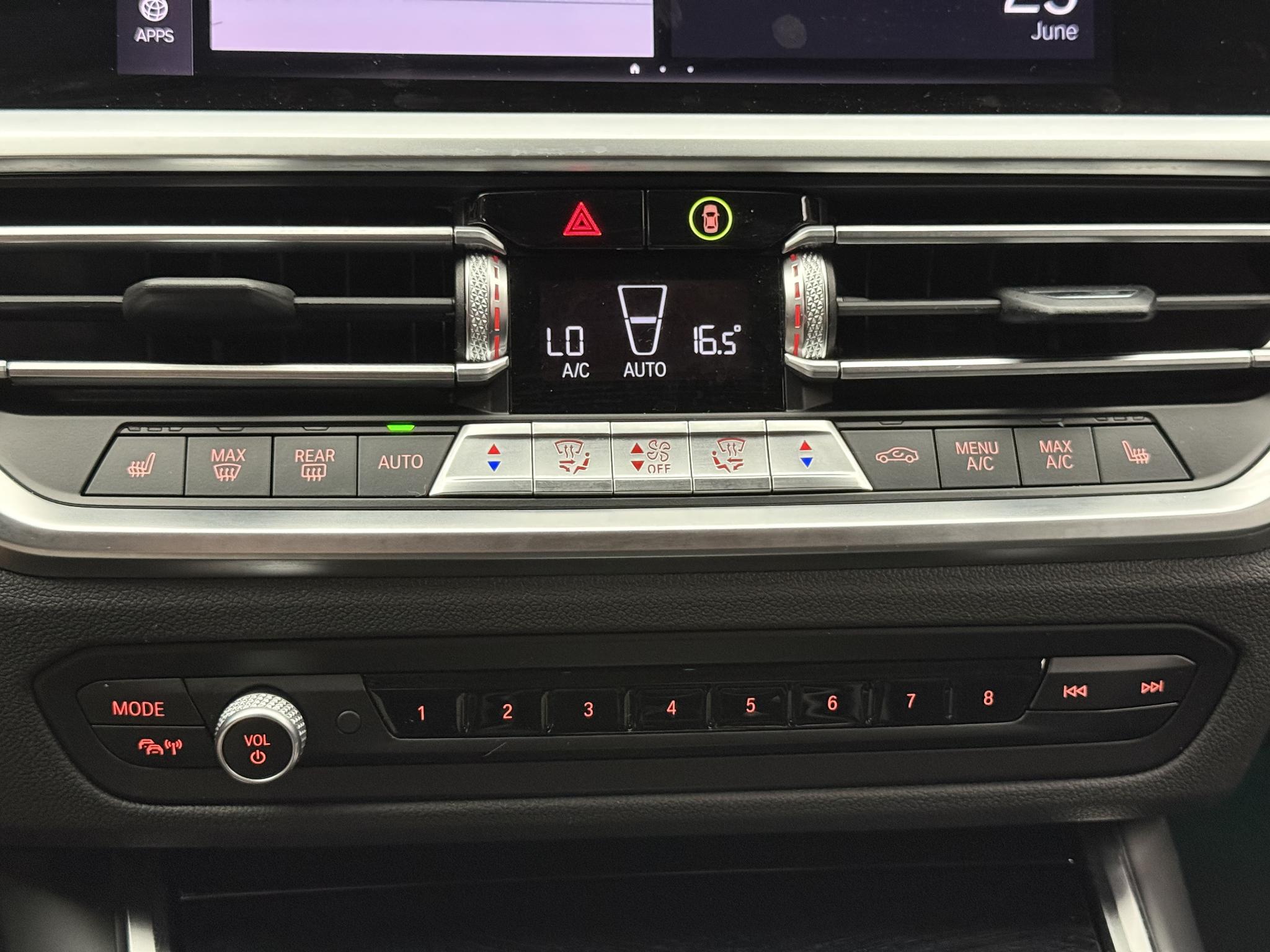 Foto van BMW 330e