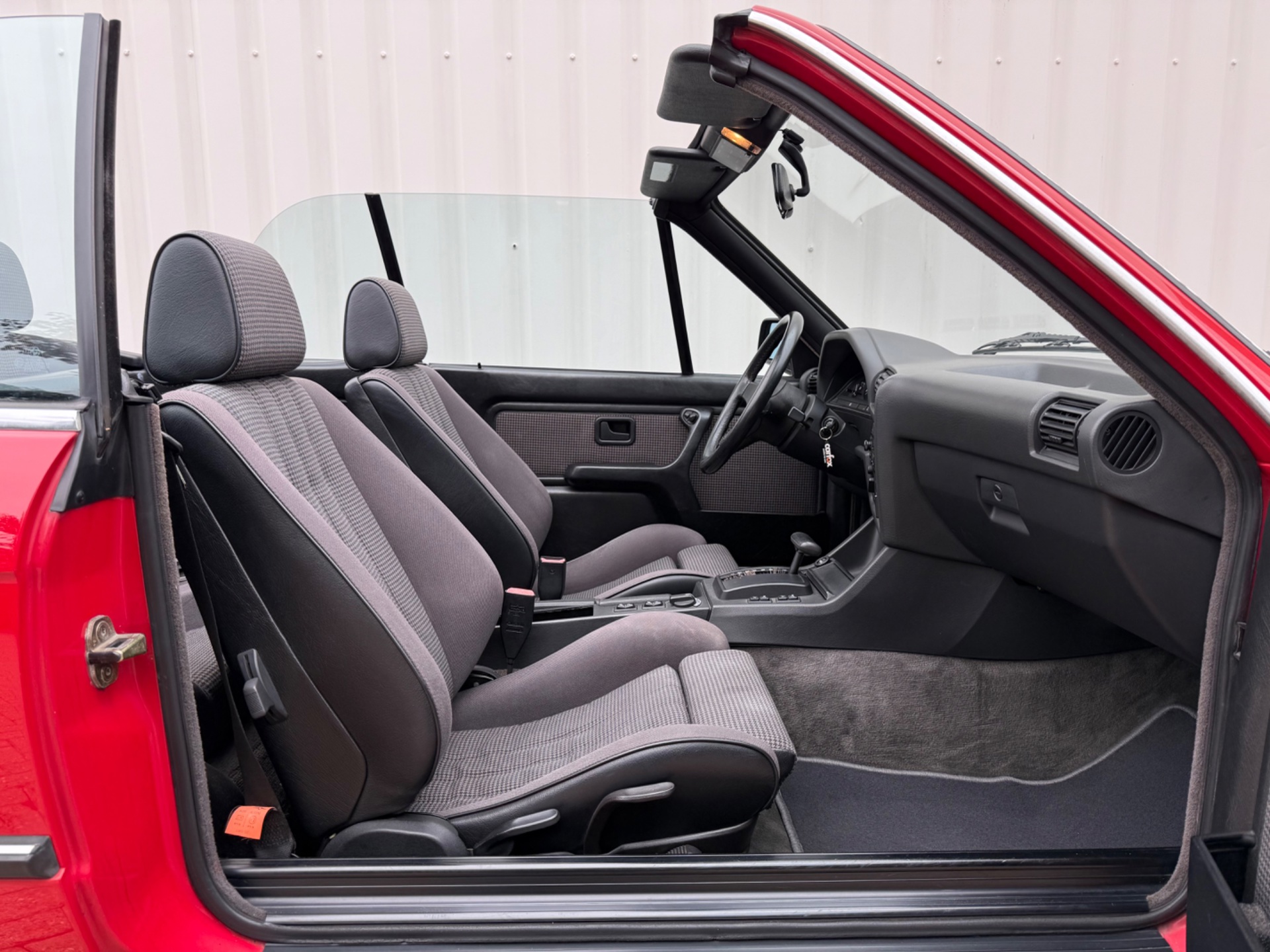 Foto van BMW 325i
