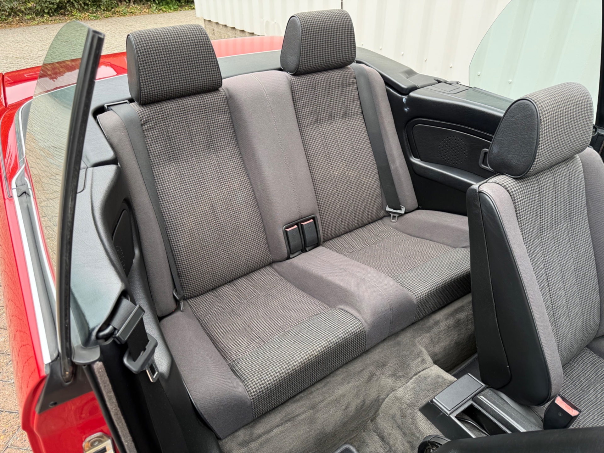 Foto van BMW 325i