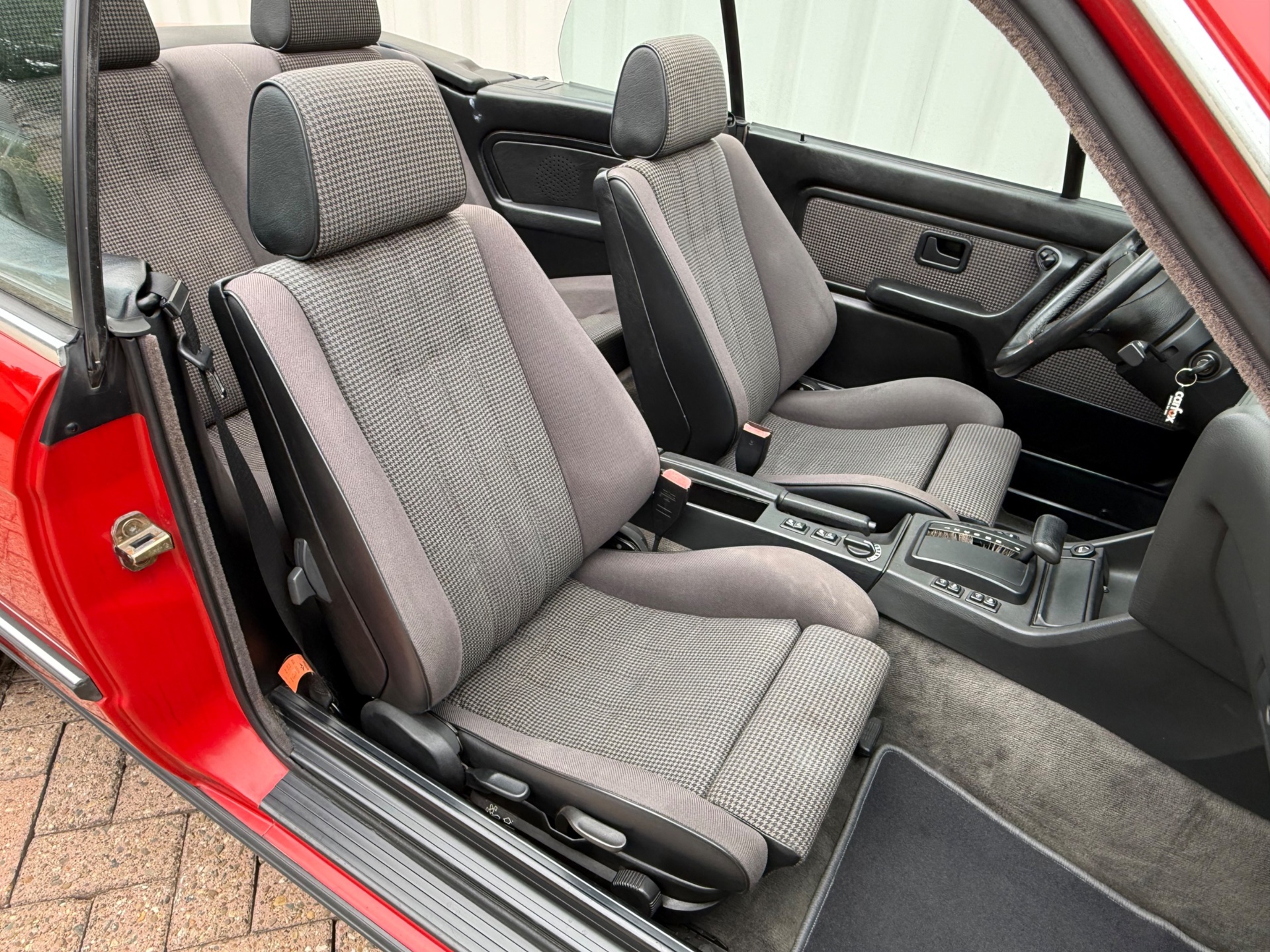 Foto van BMW 325i