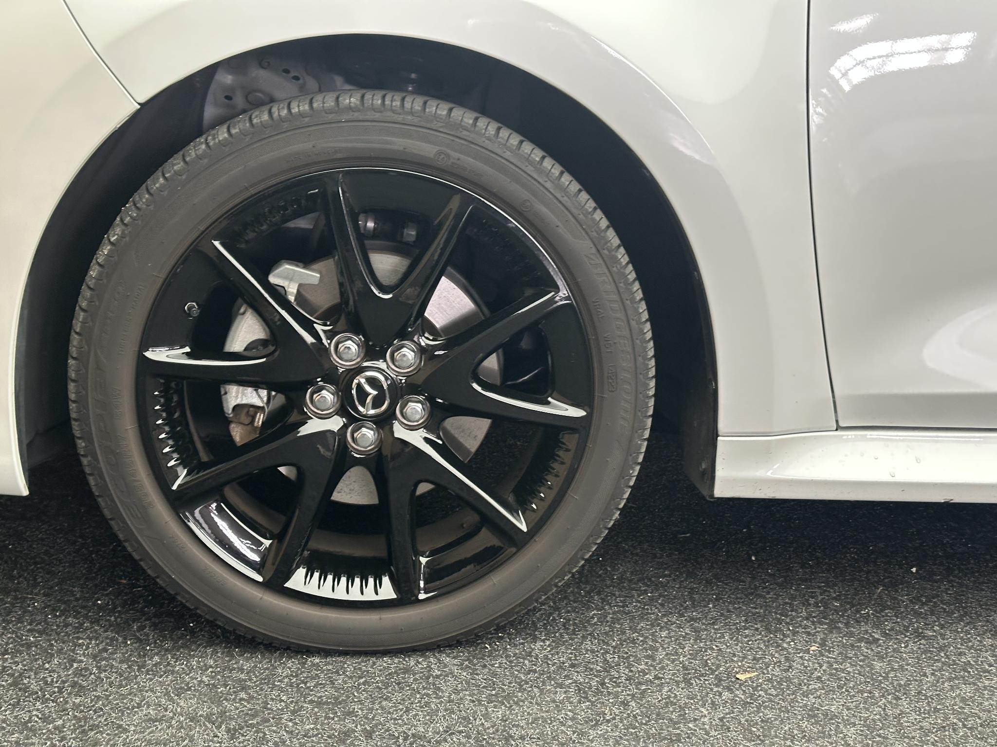Foto van Mazda Mazda2 Hybrid