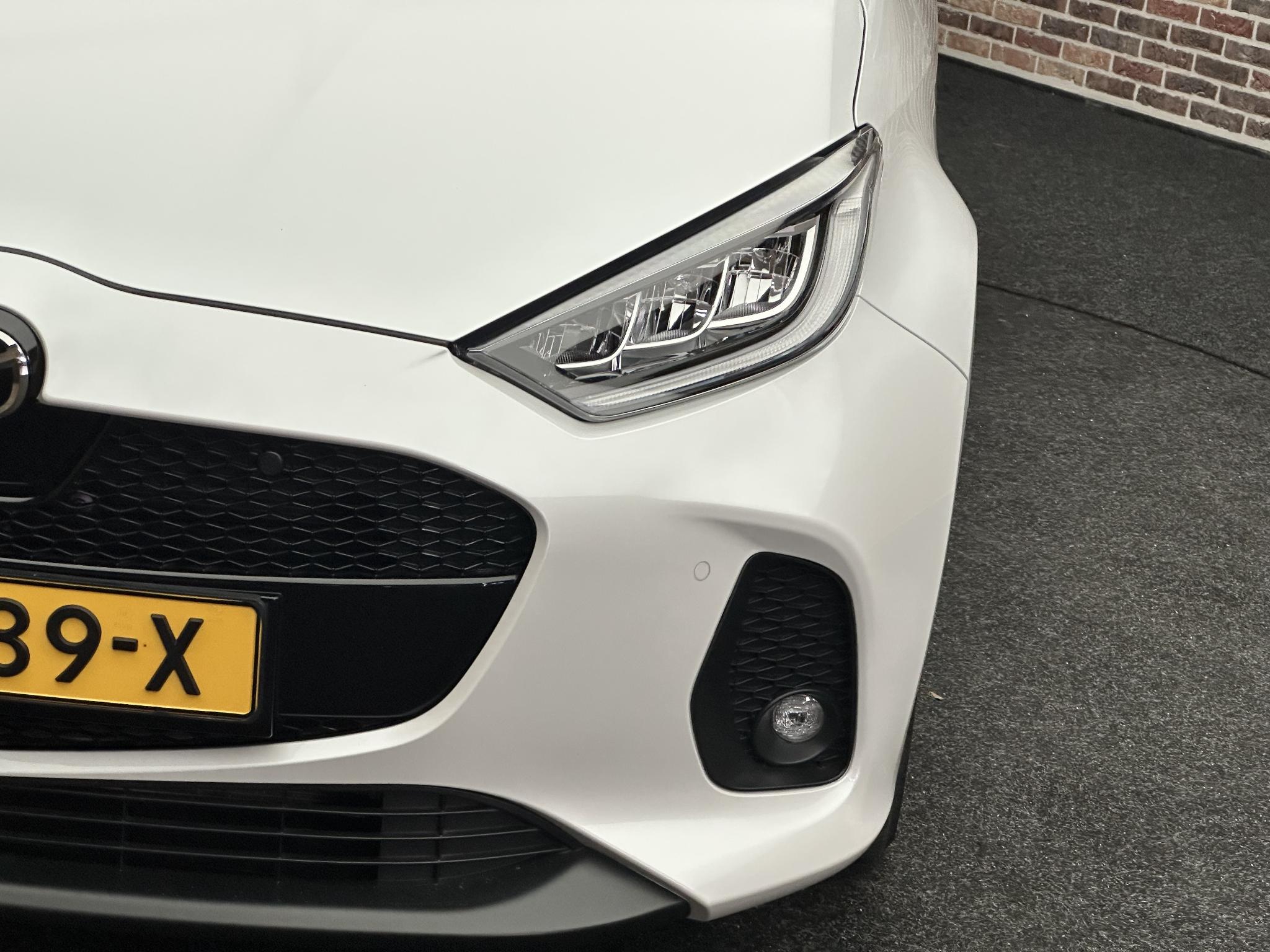 Foto van Mazda Mazda2 Hybrid