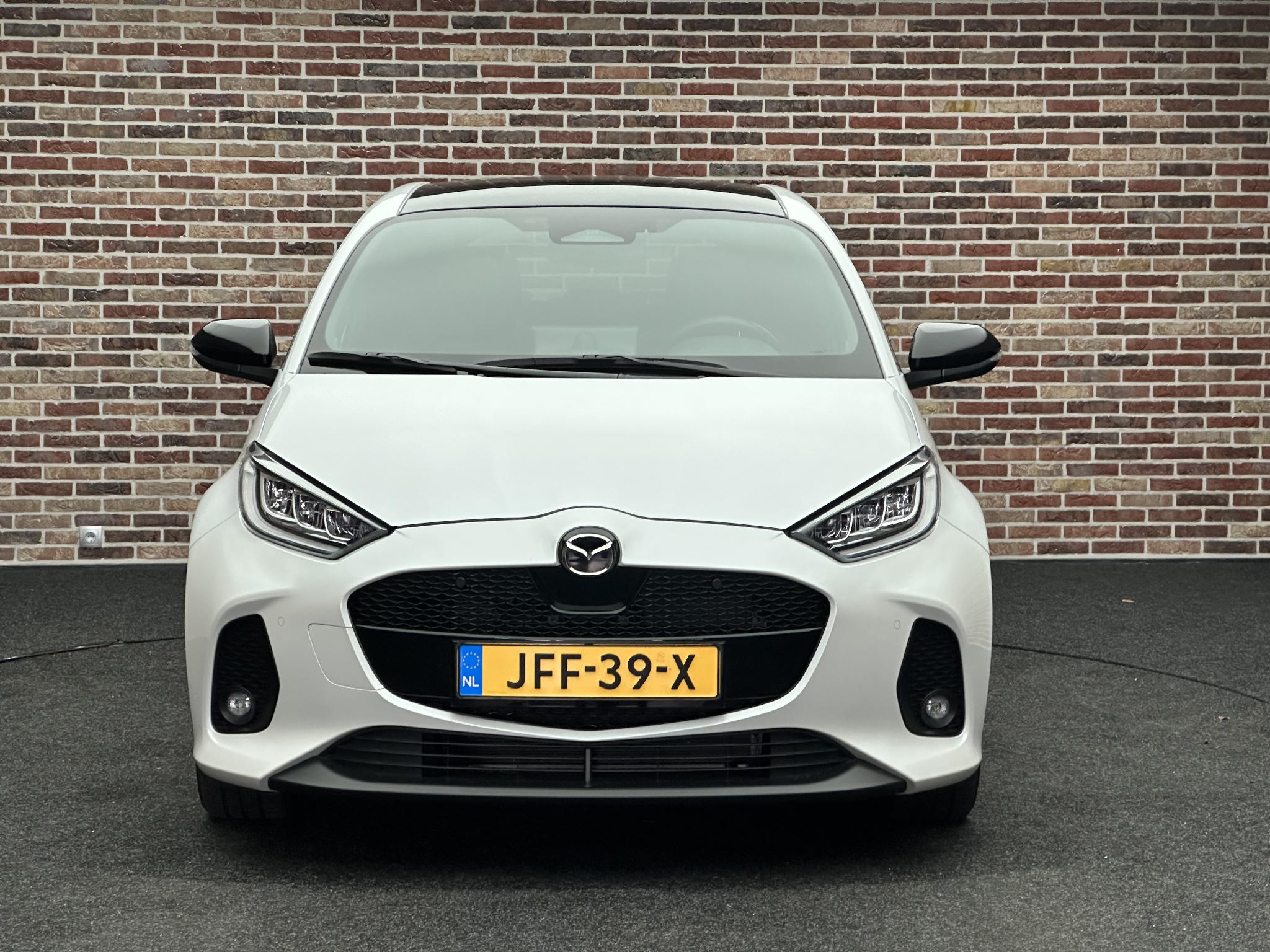 Foto van Mazda Mazda2 Hybrid
