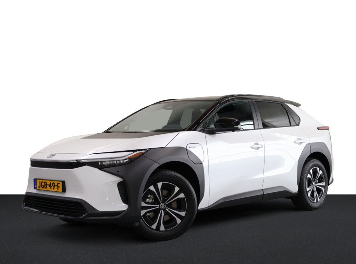 Toyota Toyota Bz4x Dynamic Bi-Tone 71 kWh|360Cam|Pano|BSM|DC-150kWh|17%Bijt. 2025 - voorkant