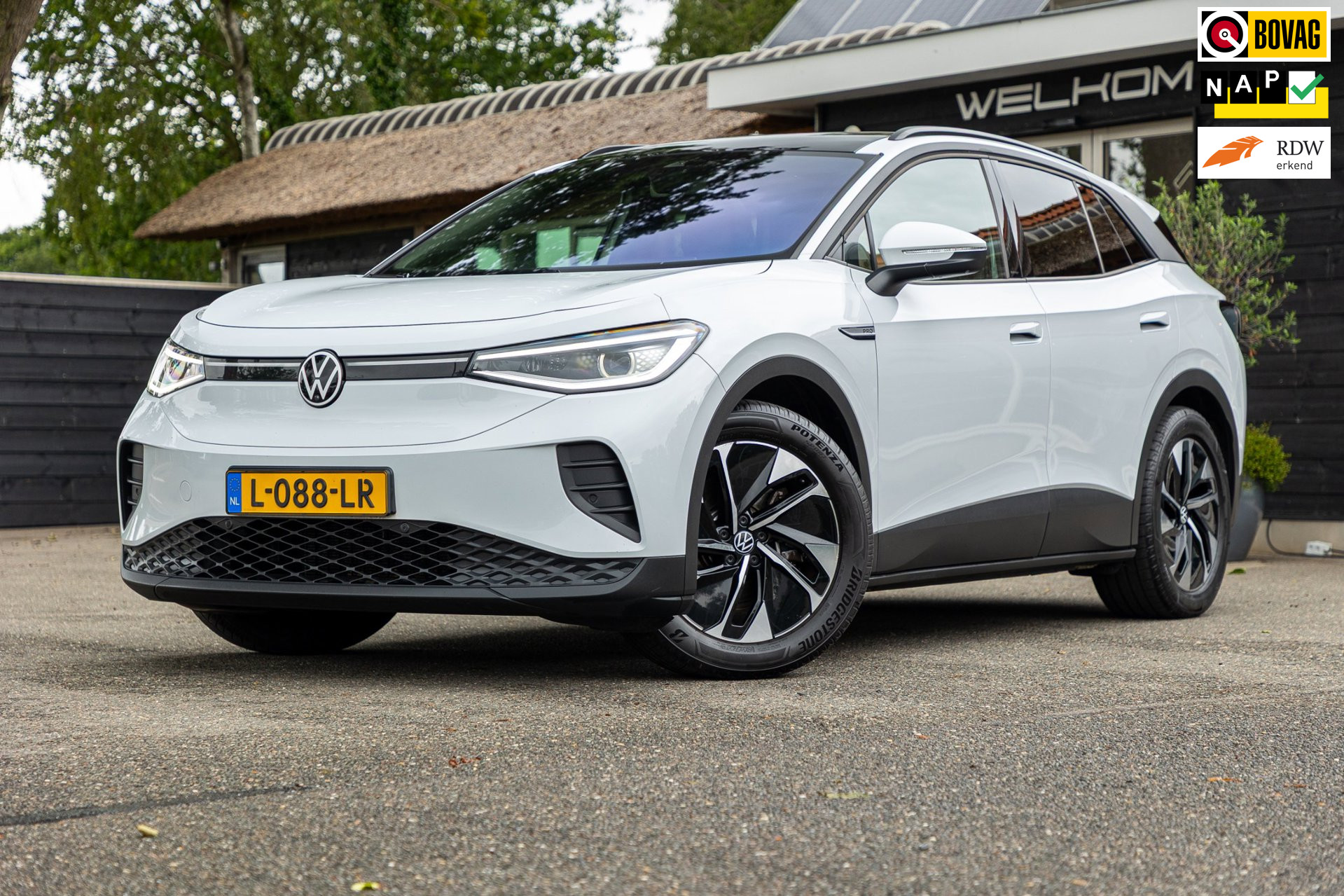 Volkswagen Id.4 Pro 150 KW Tech 77 kWh Soh 89% I Trekhaak I IQ Light I Panoramadak I Luxe interieur I ergoActive I Adaptive Cruise I BTW 2021 - voorkant