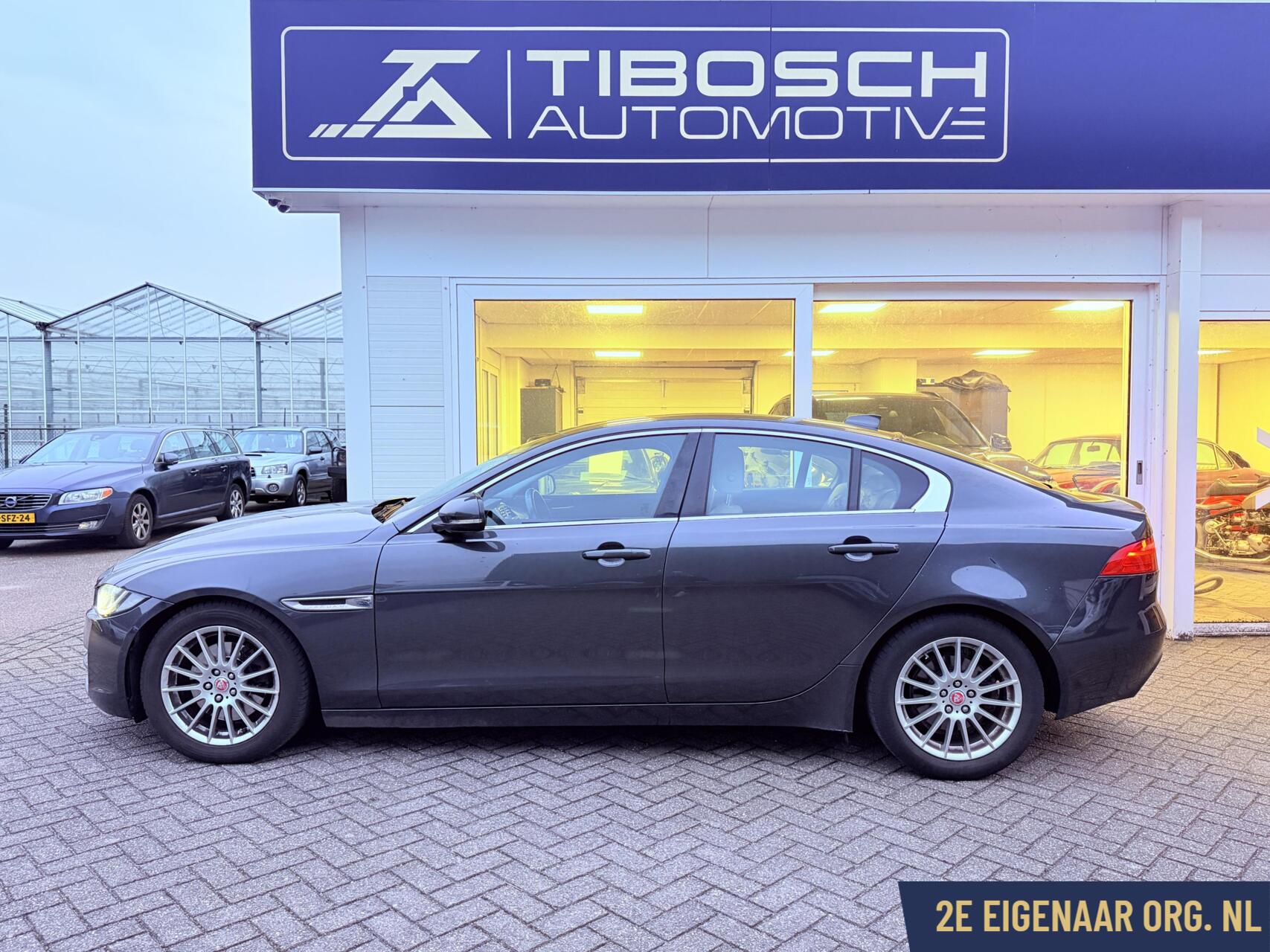 Foto van Jaguar Jaguar Xe