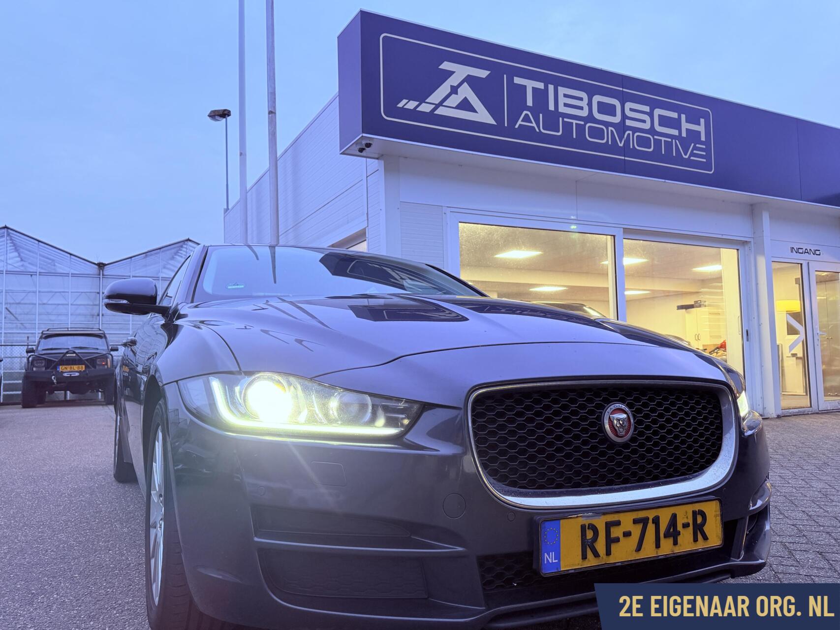 Foto van Jaguar Jaguar Xe