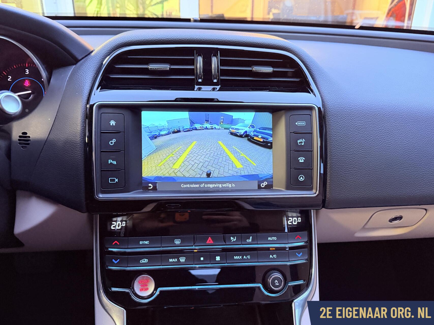 Foto van Jaguar Jaguar Xe