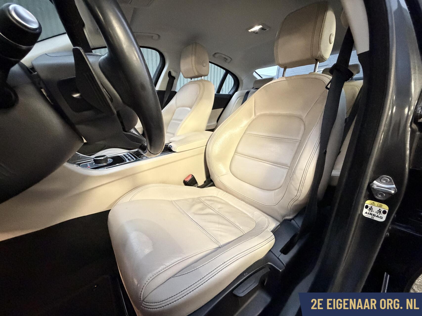 Foto van Jaguar Jaguar Xe