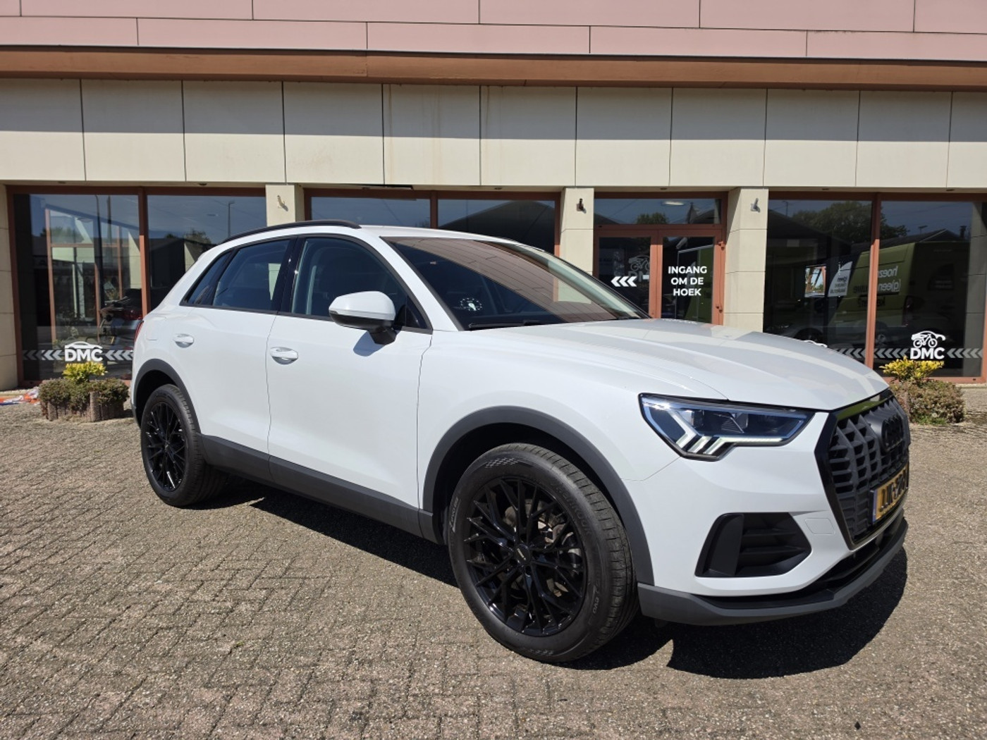 Audi Q3 E-tron 45 TFSIe PHEV Attitude Plus 245PK | Trekhaak | Nieuwe Velgen & B 2022 - voorkant