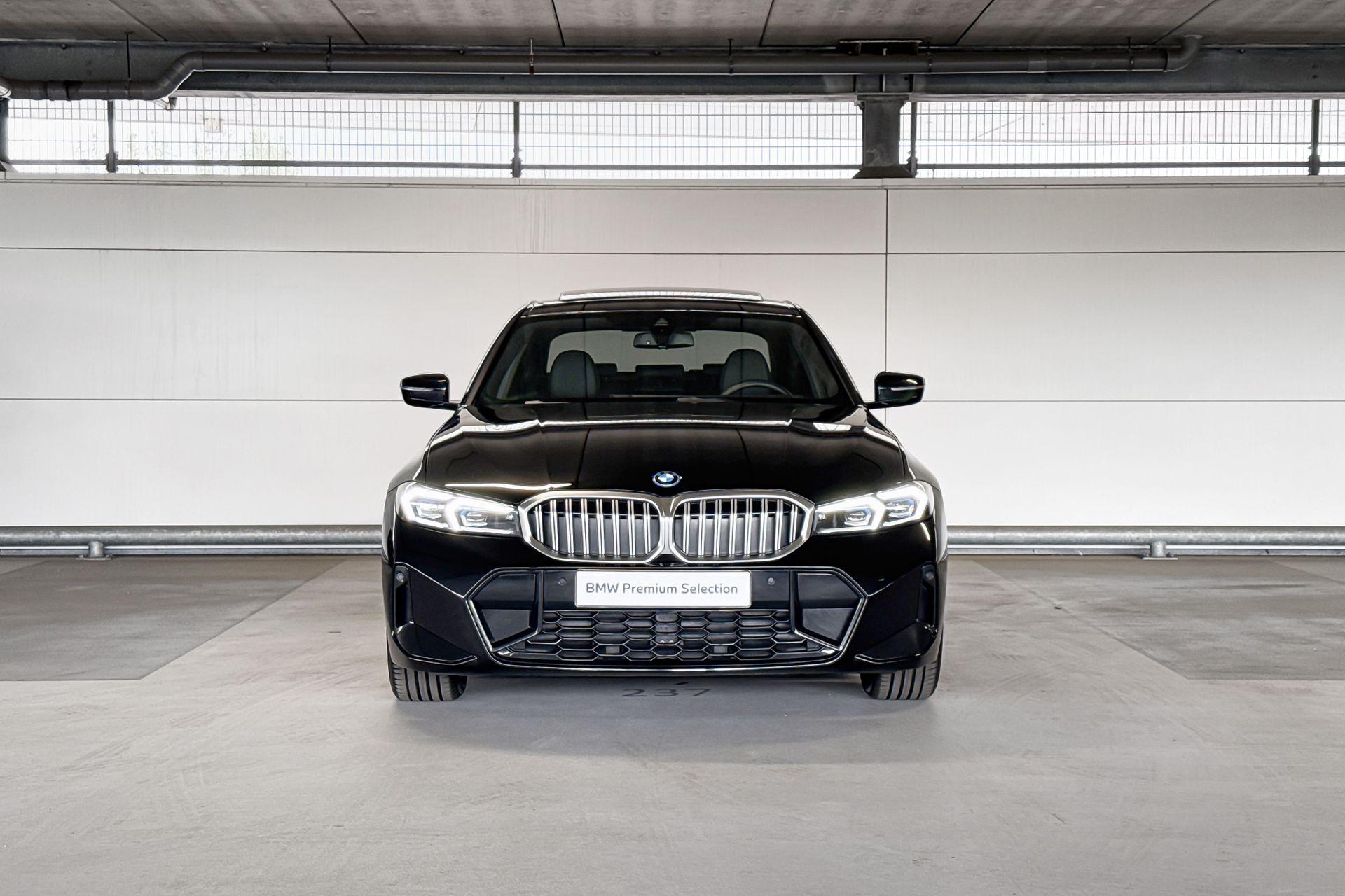Foto van BMW 330e