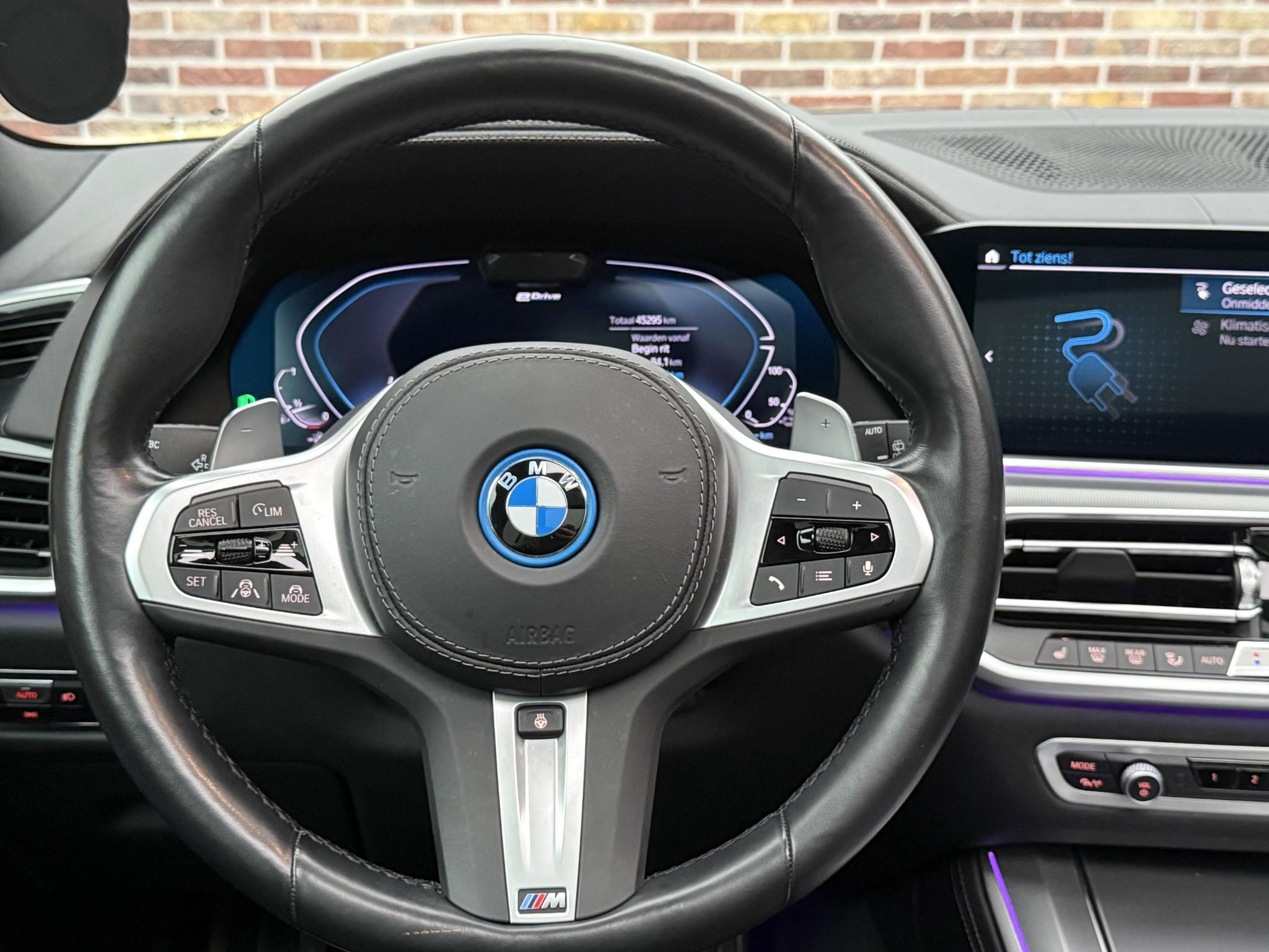 Foto van BMW X5 Xdrive45e