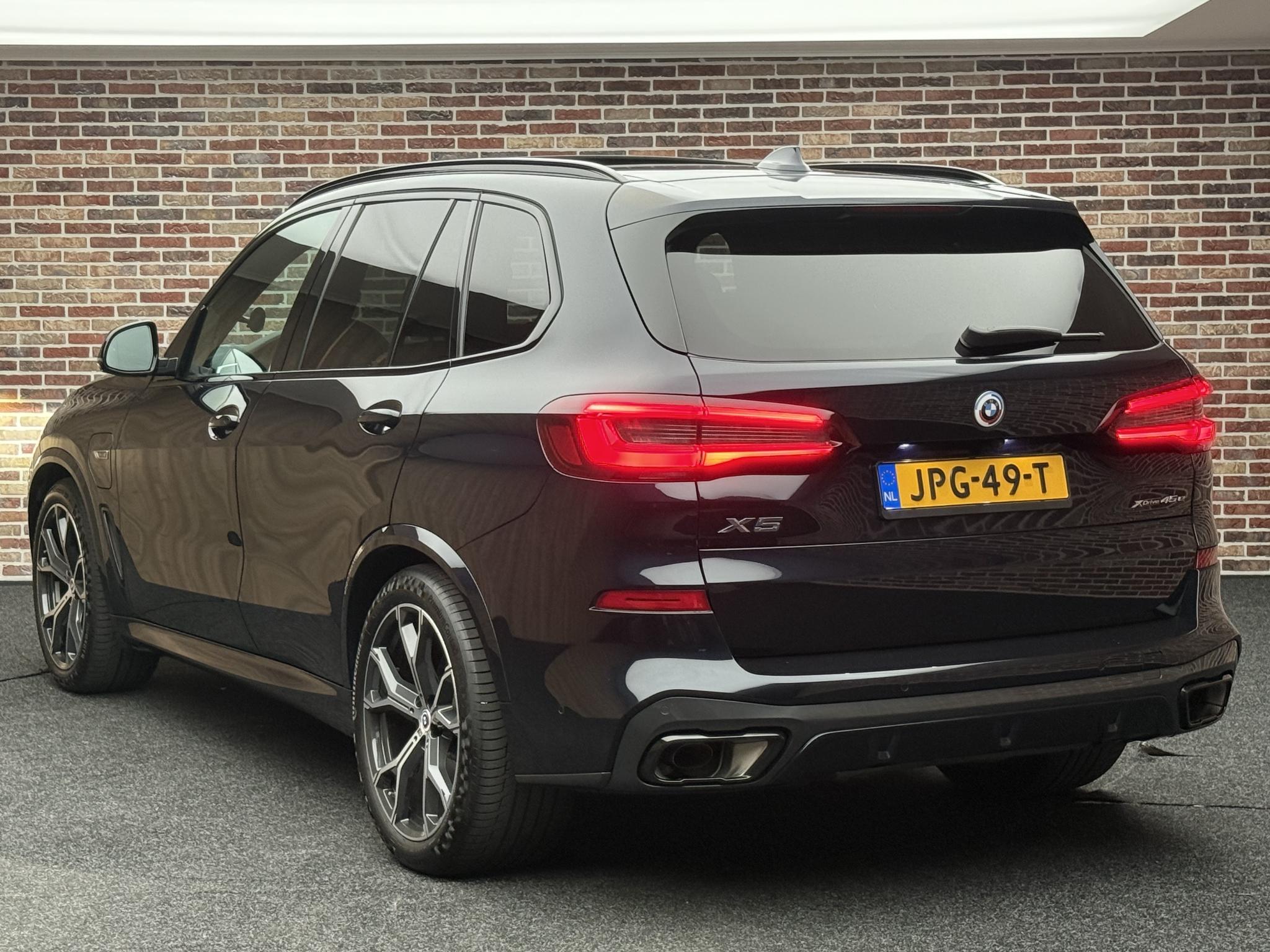 Foto van BMW X5 Xdrive45e