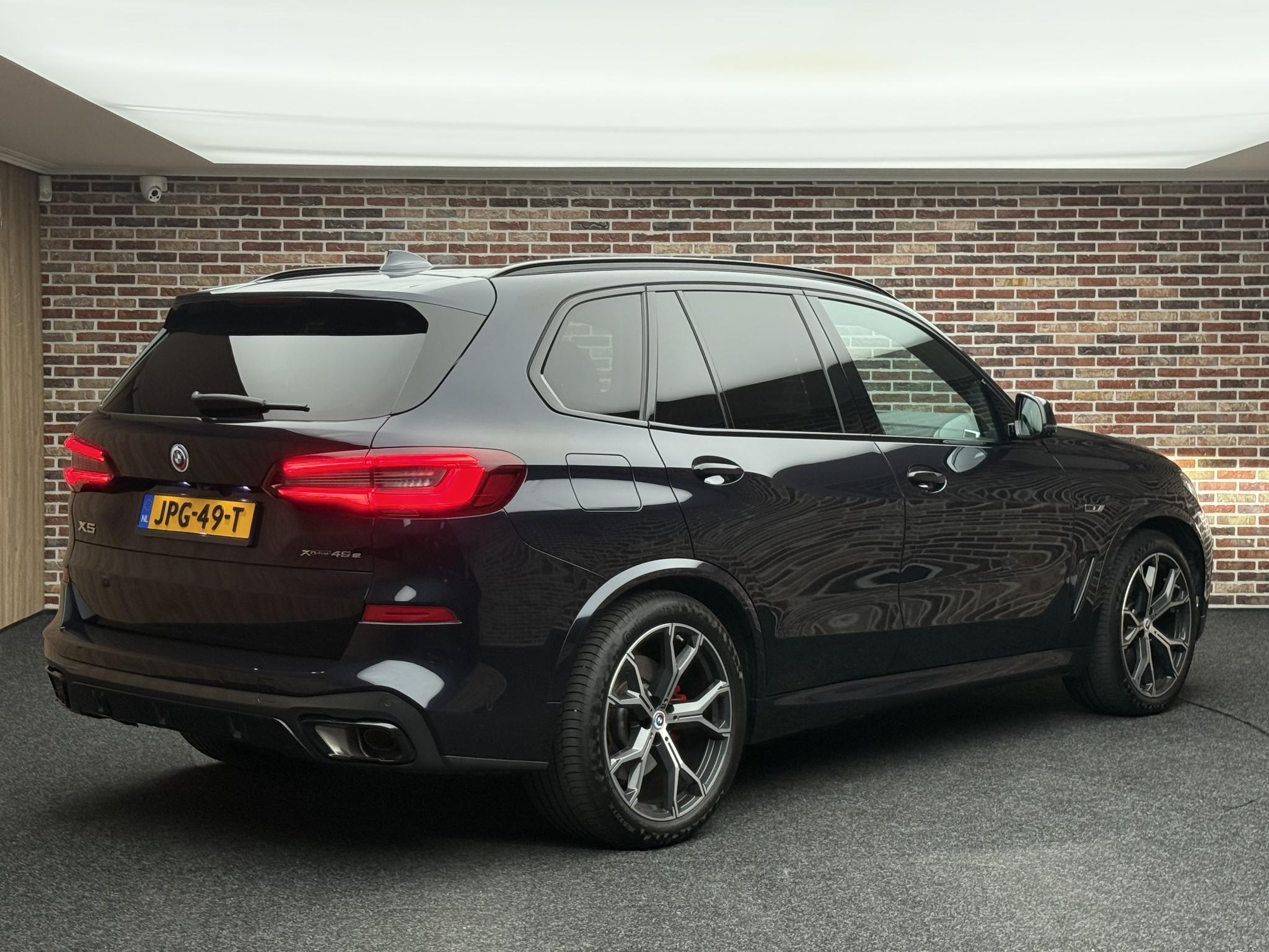 Foto van BMW X5 Xdrive45e