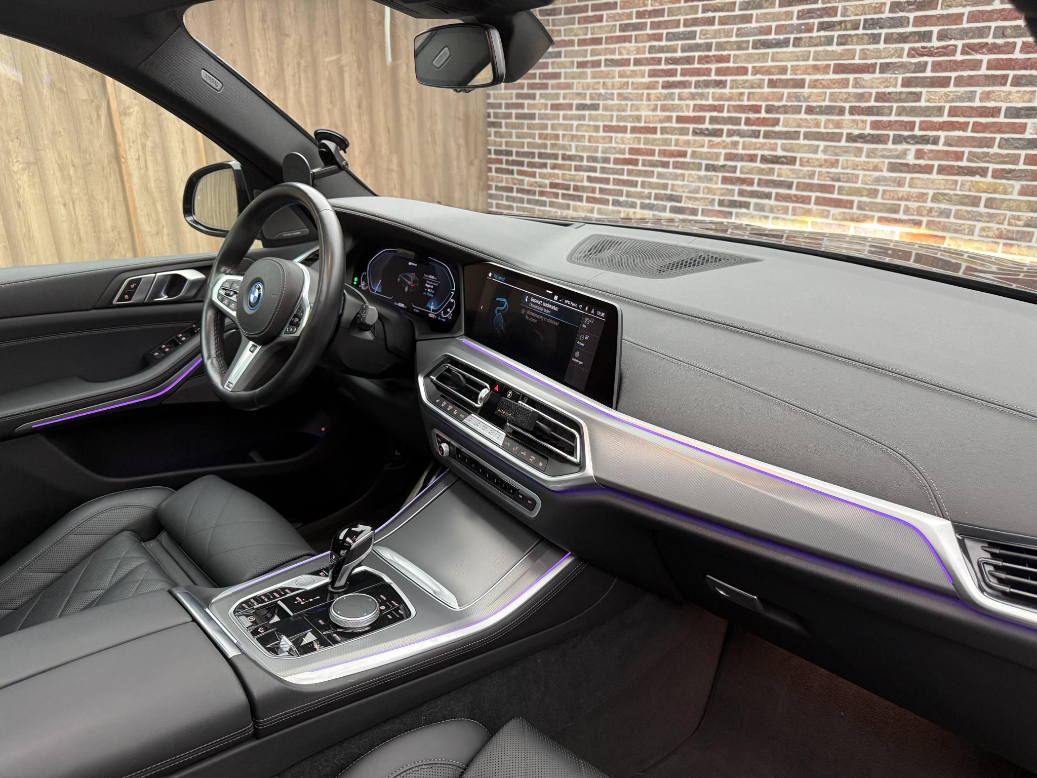 Foto van BMW X5 Xdrive45e