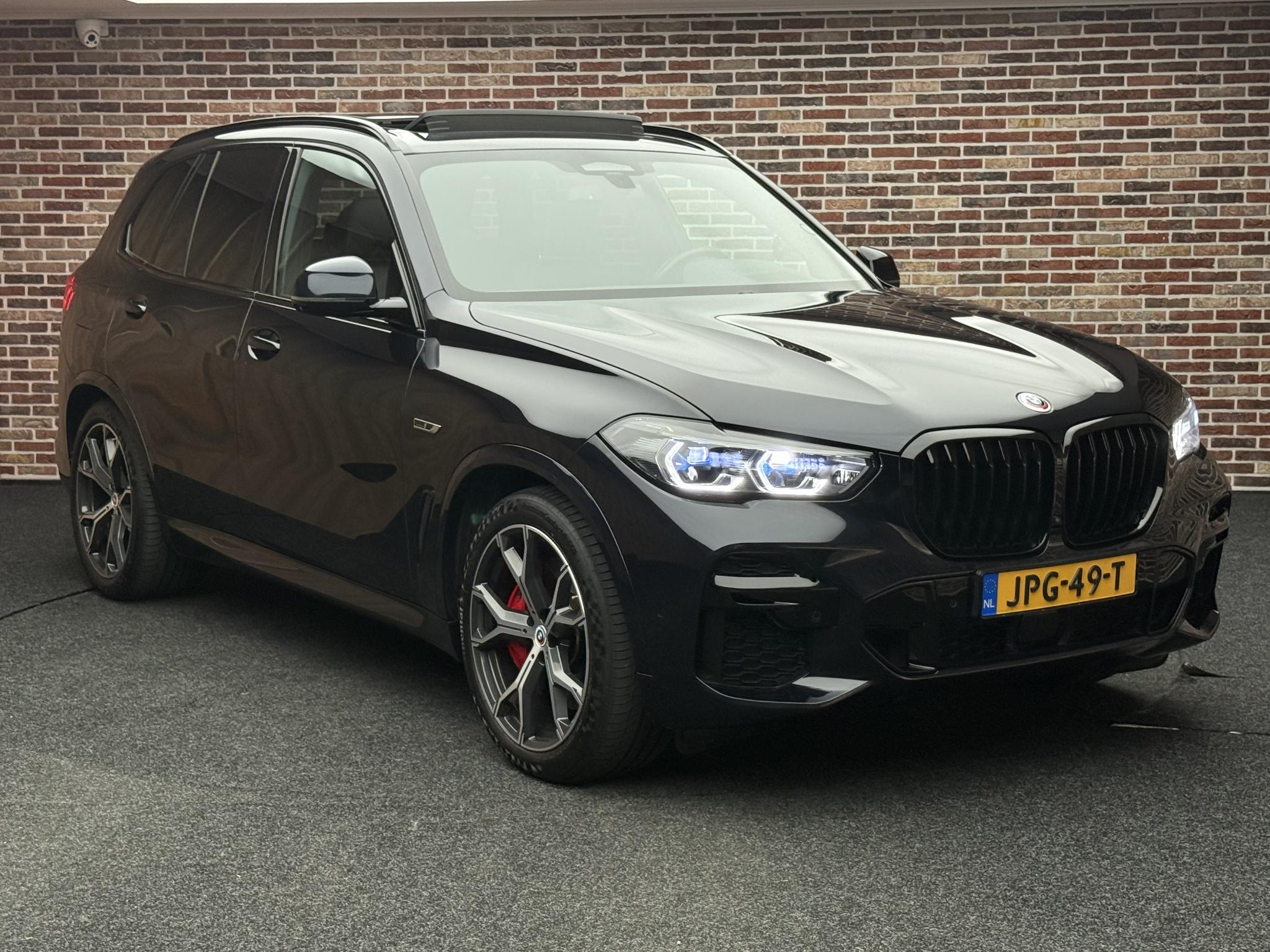 Foto van BMW X5 Xdrive45e