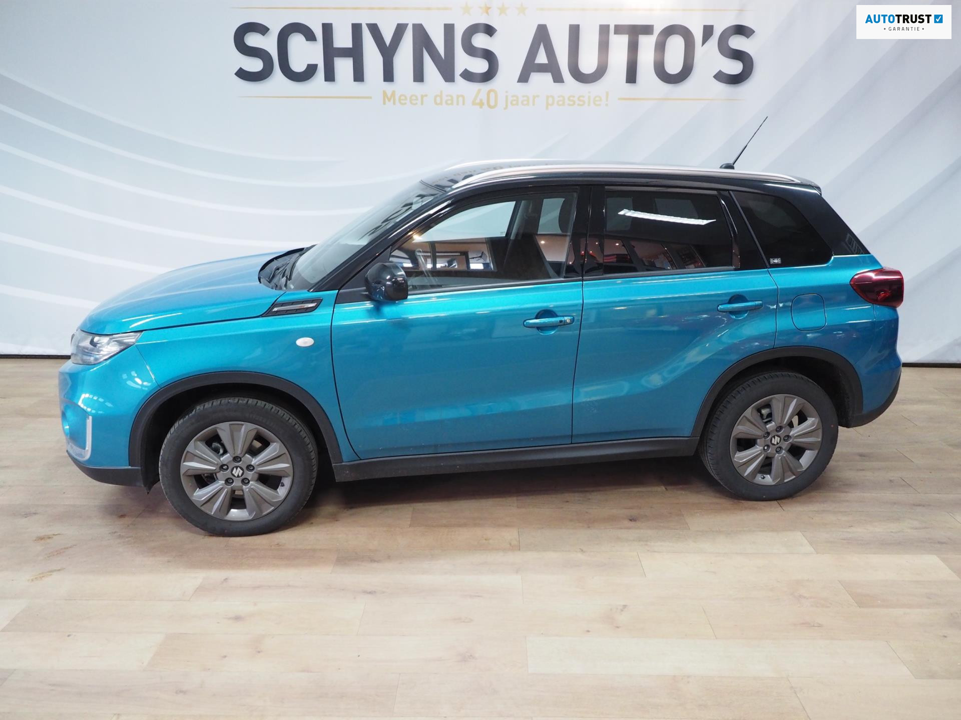 Suzuki Vitara 1.5 Hybrid AUTOM. COMFORT/AllGrip / GEEN bijkomende kosten 2022 - voorkant