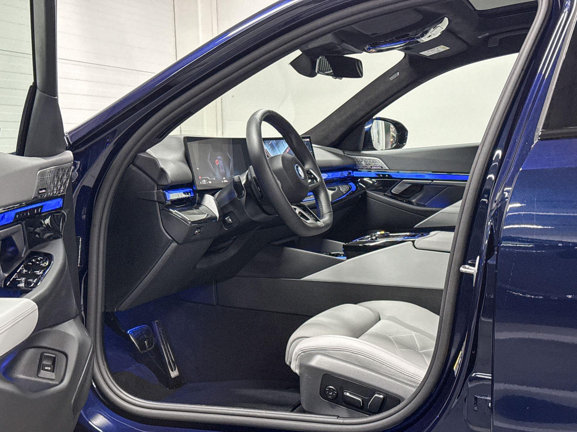 Foto van BMW 550e xDrive