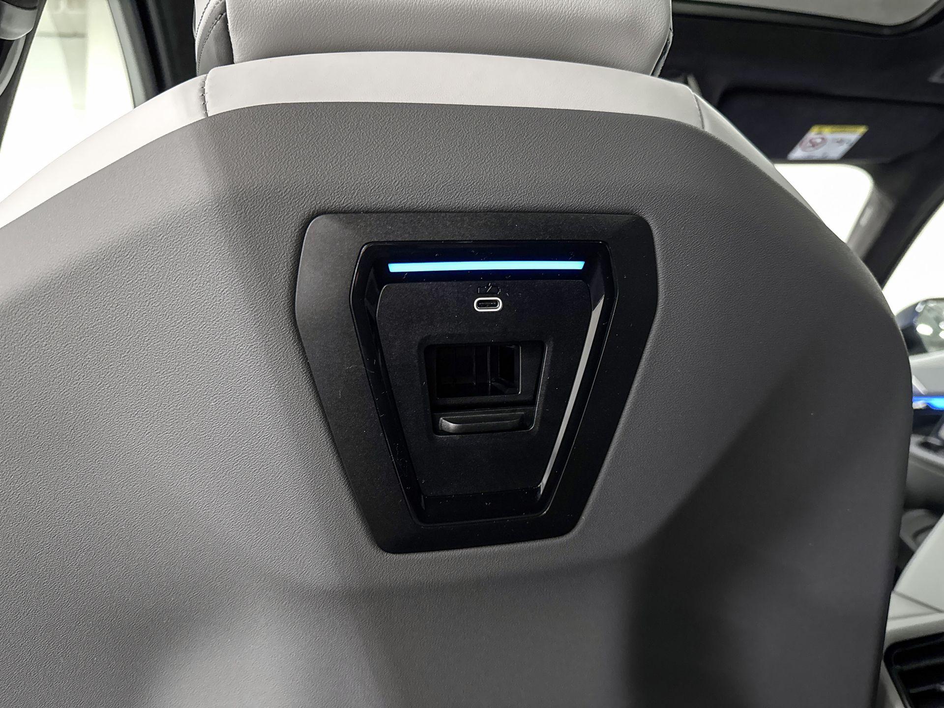 Foto van BMW 550e xDrive