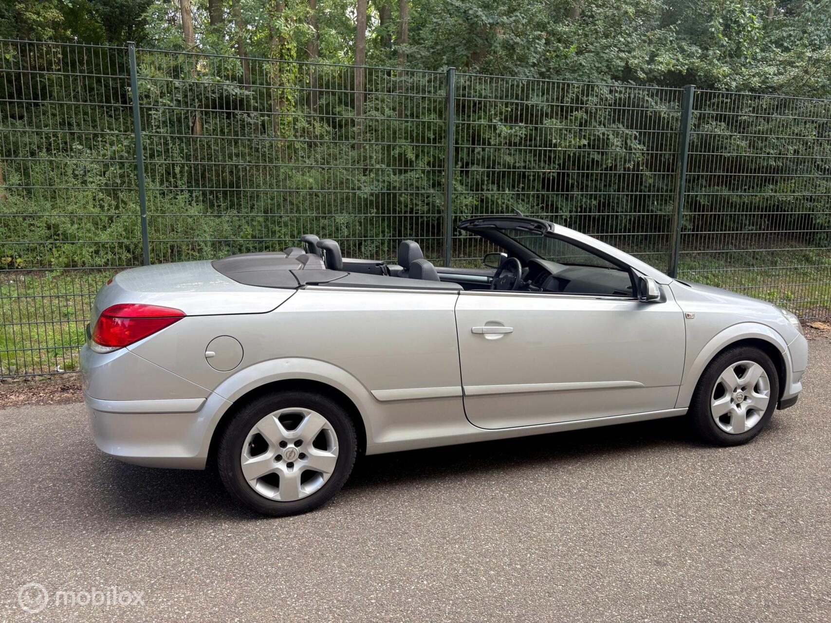 Foto van Opel Astra Cabrio