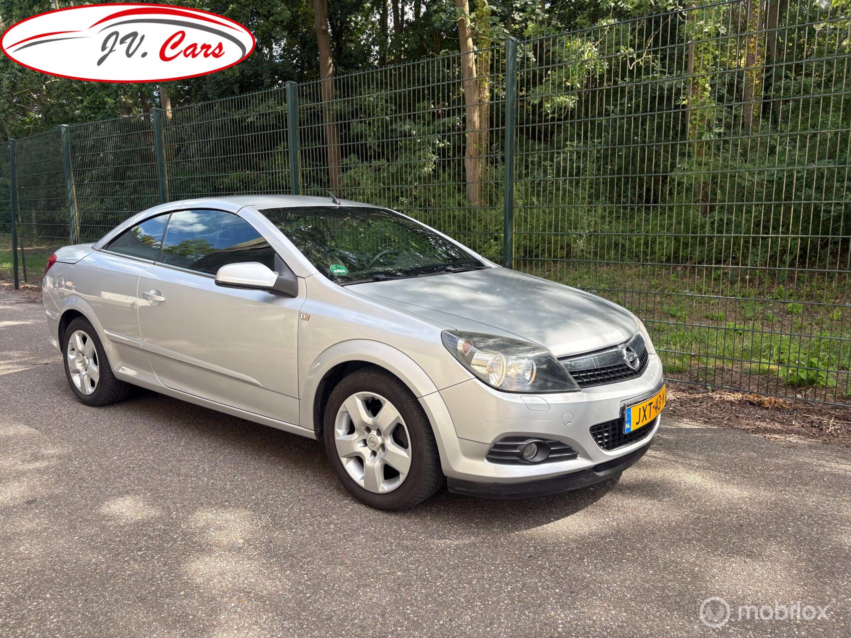 Opel Astra Cabrio 1.6-16V 2008 - voorkant