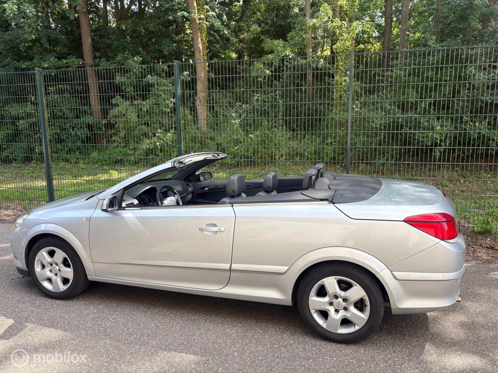 Foto van Opel Astra Cabrio